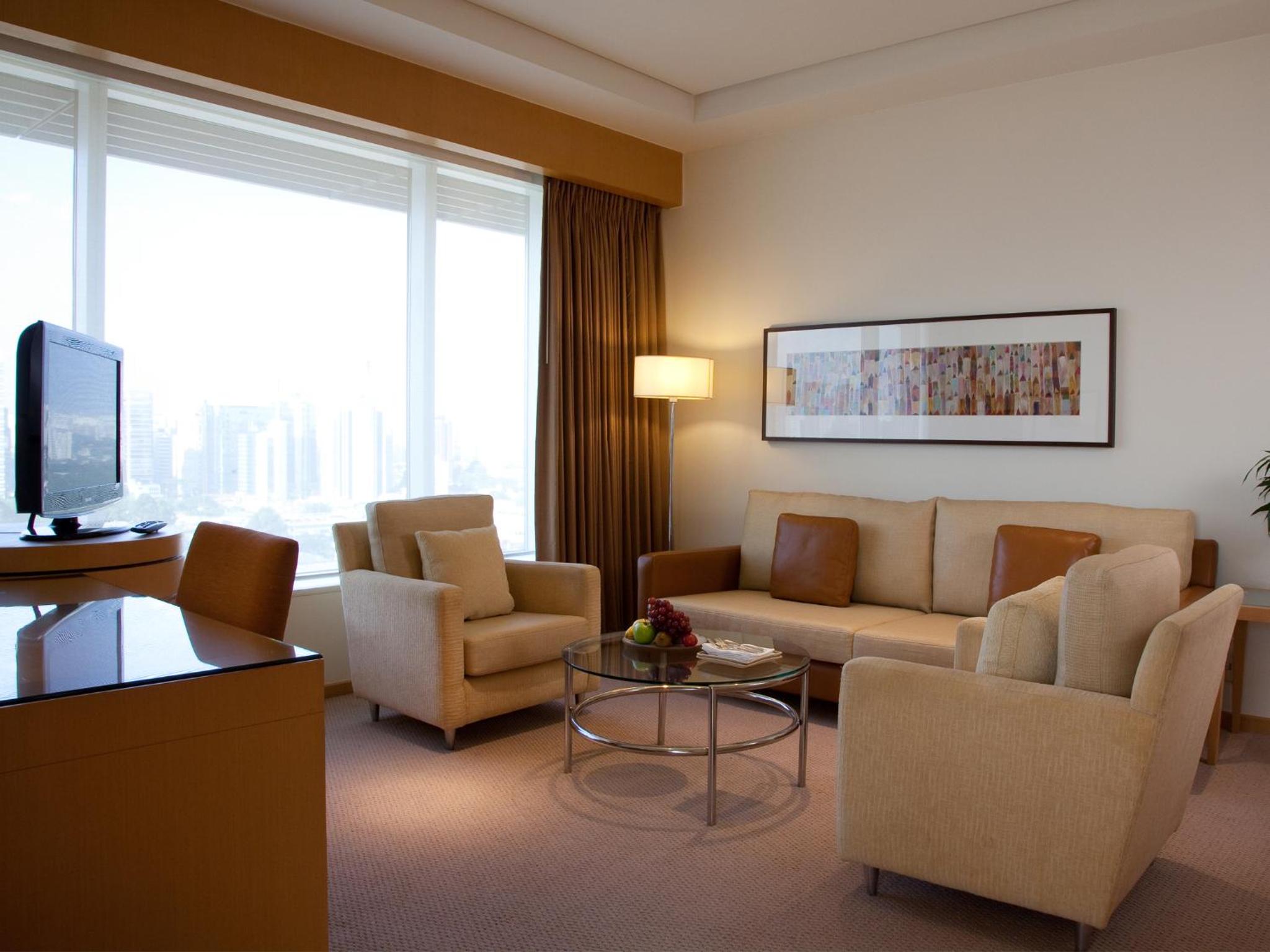 Grand Suite - Photo 2