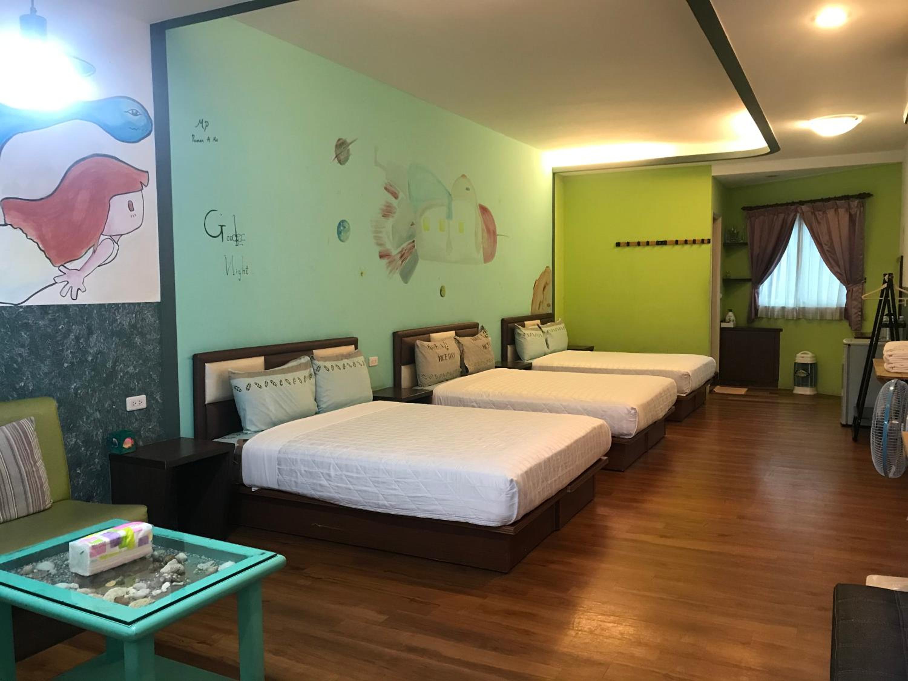 Family Room with Terrace photo 1