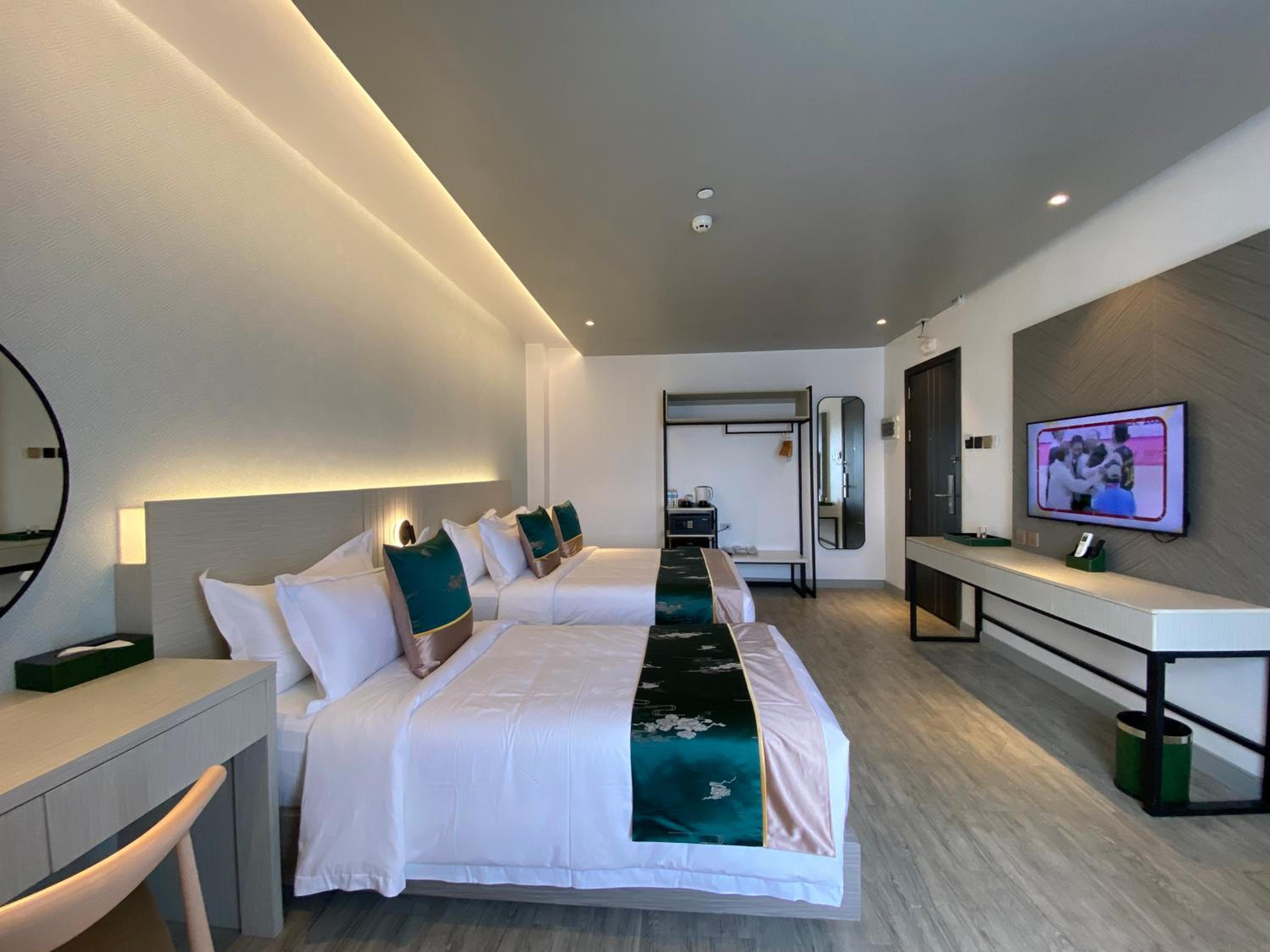 Triple Room