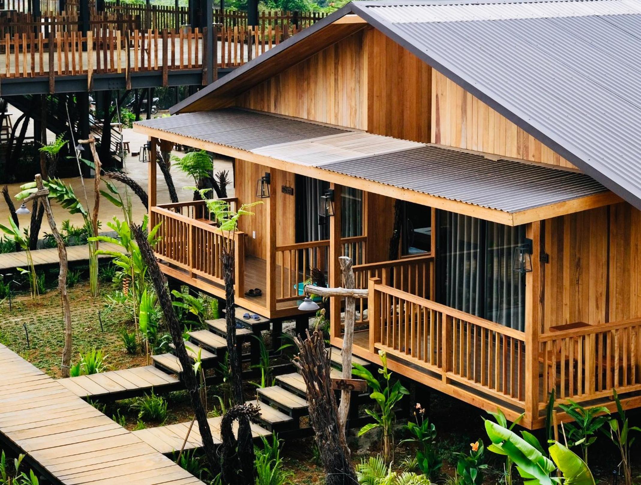 Quadruple Room with Balcony