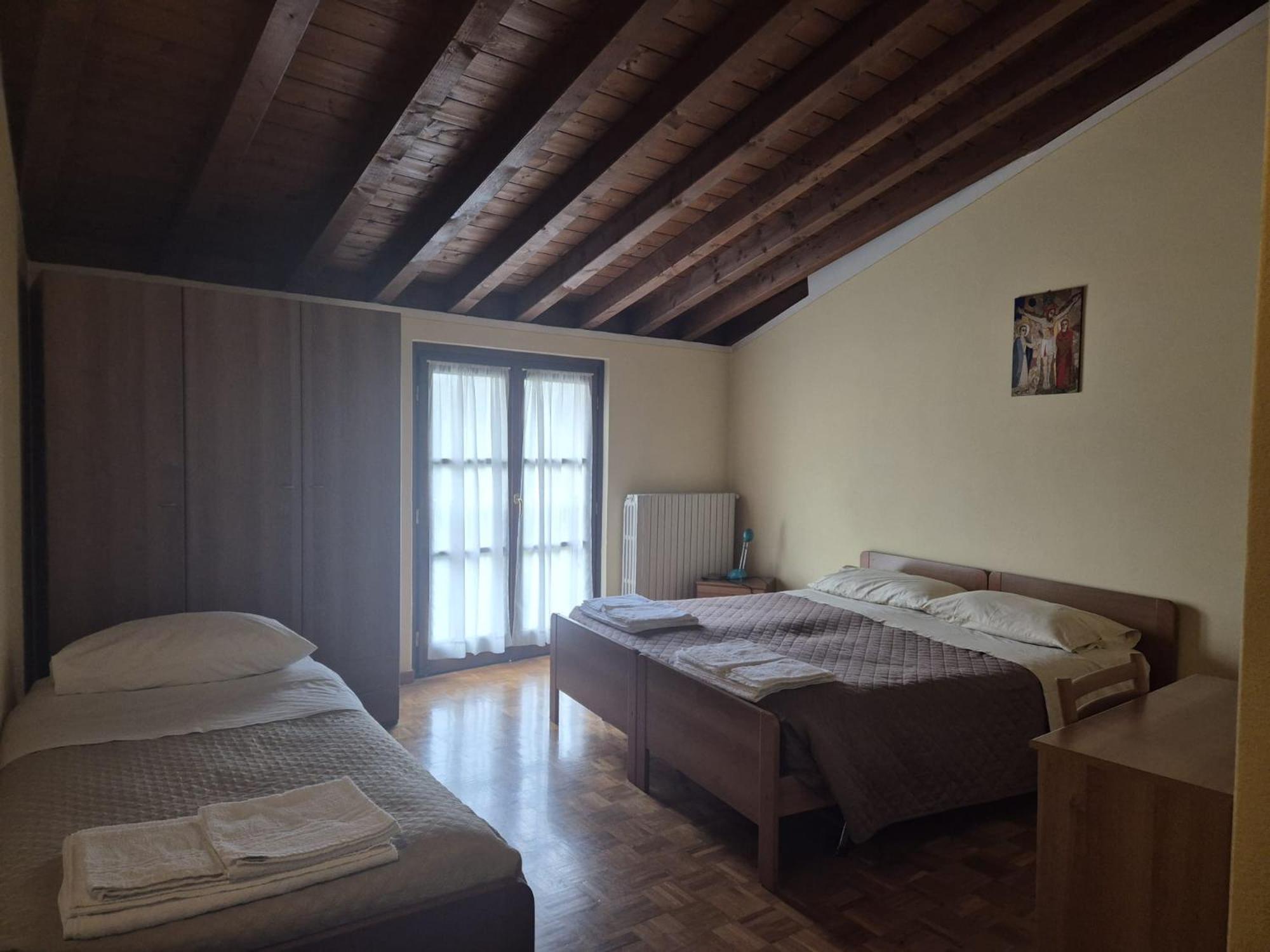 Triple Room with Private Bathroom photo 1