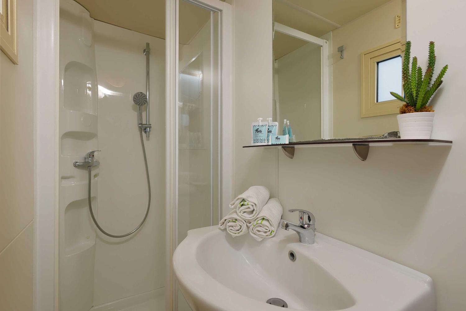 Bungalow - Photo 1