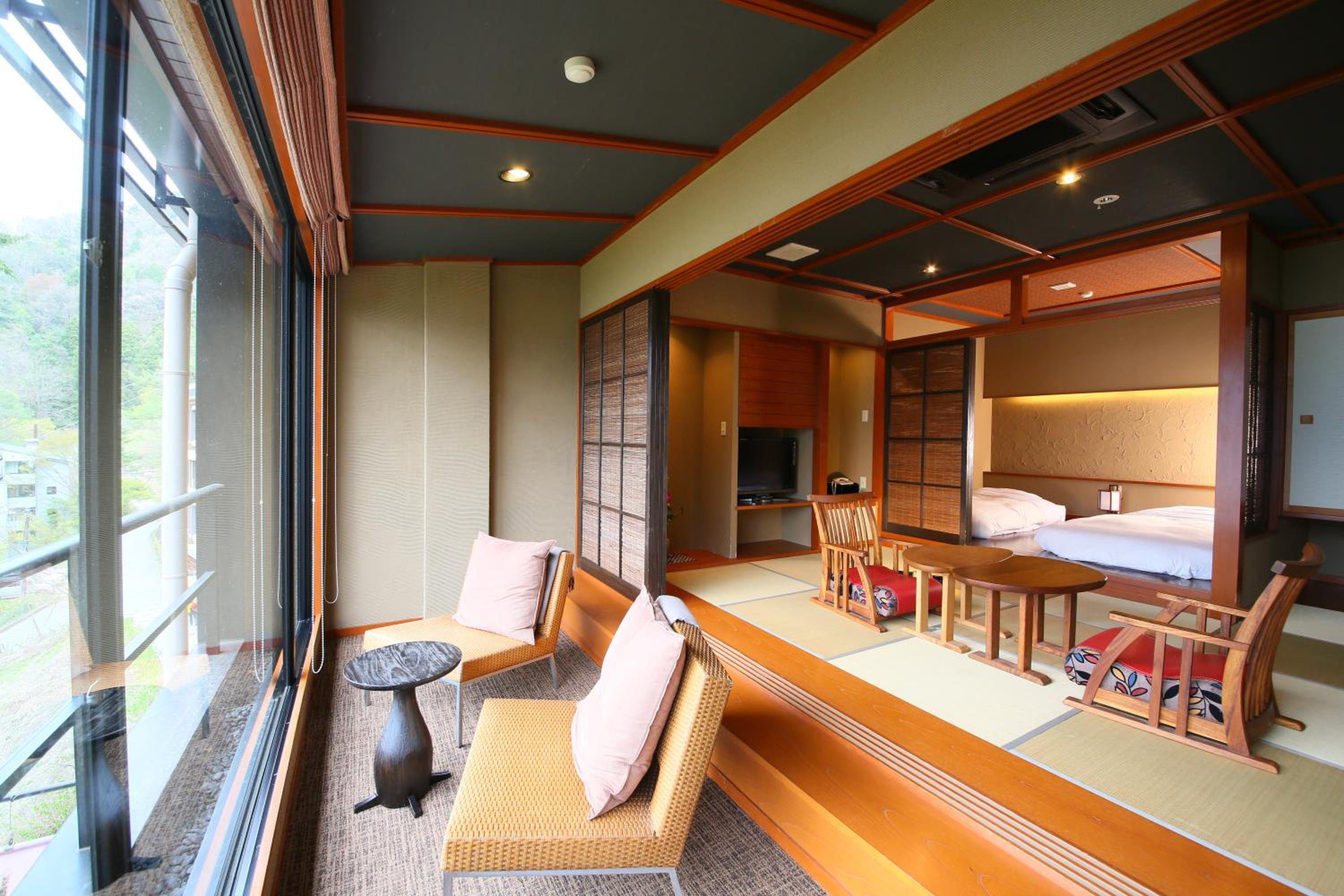 Japanese-Style Room with Beds with Lounge Access (over 13 years old)- No View
