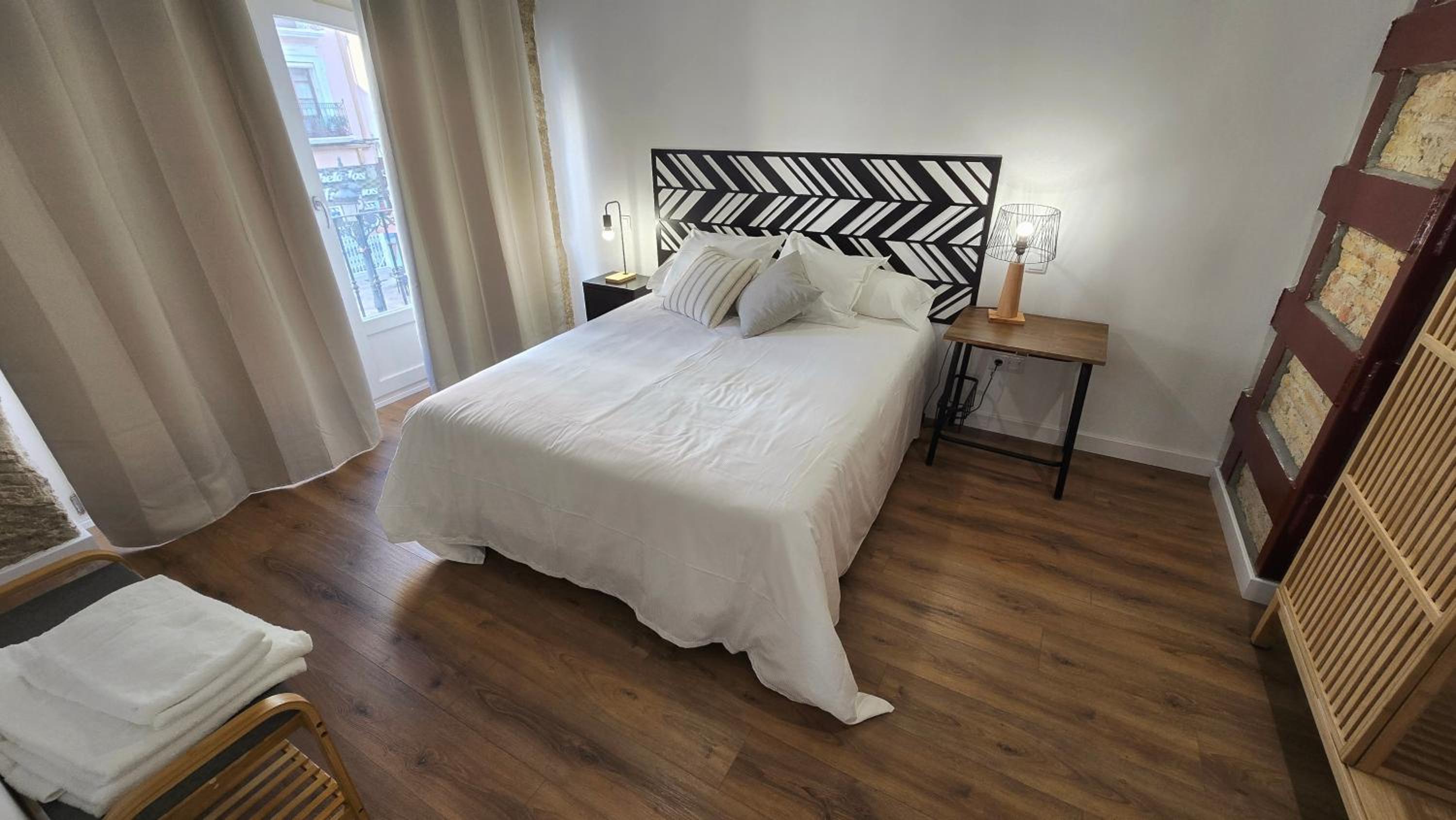 Two-Bedroom Deluxe Apartment photo 2
