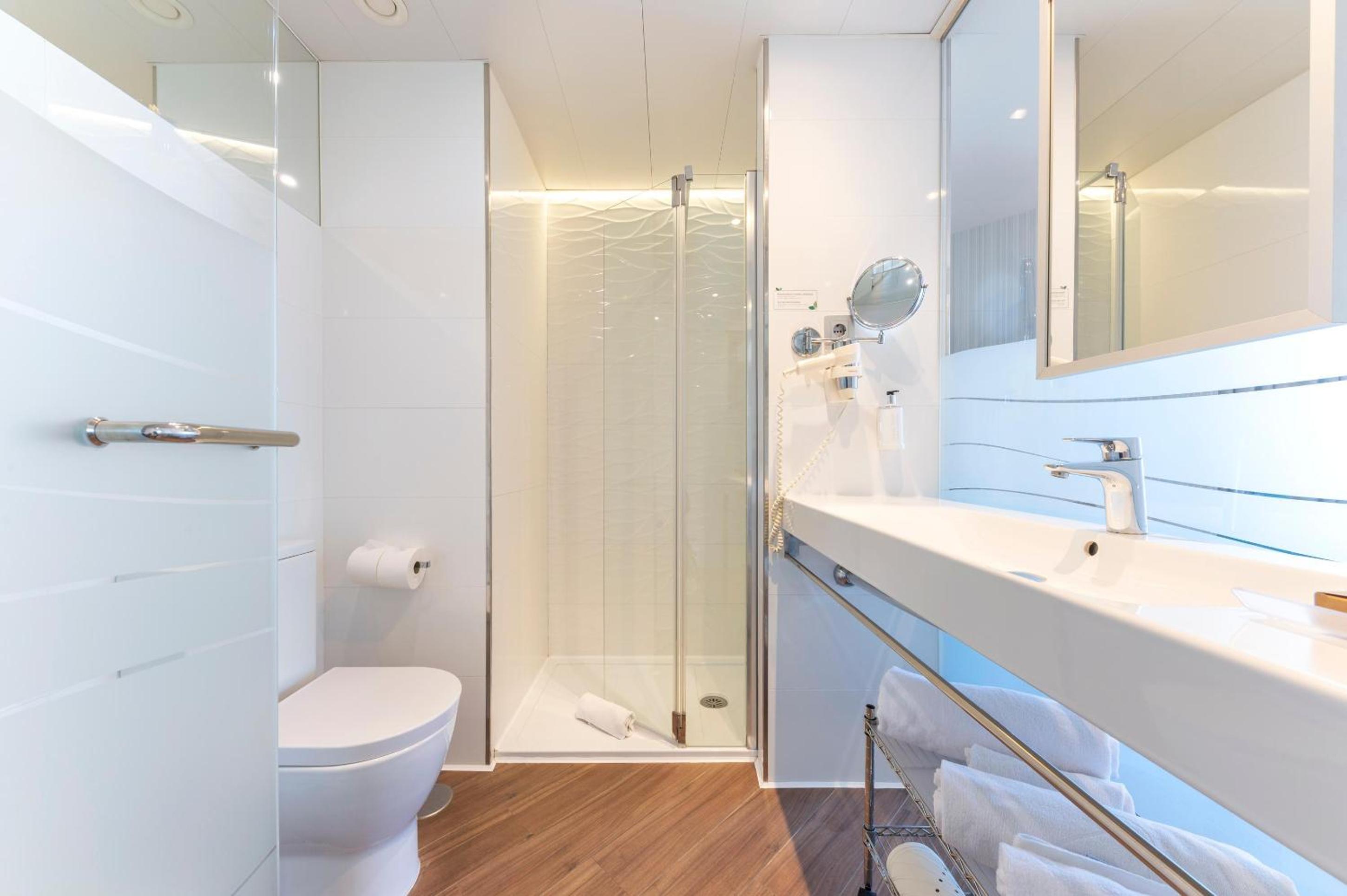 Superior Double Room (1 Adult) - Photo 4