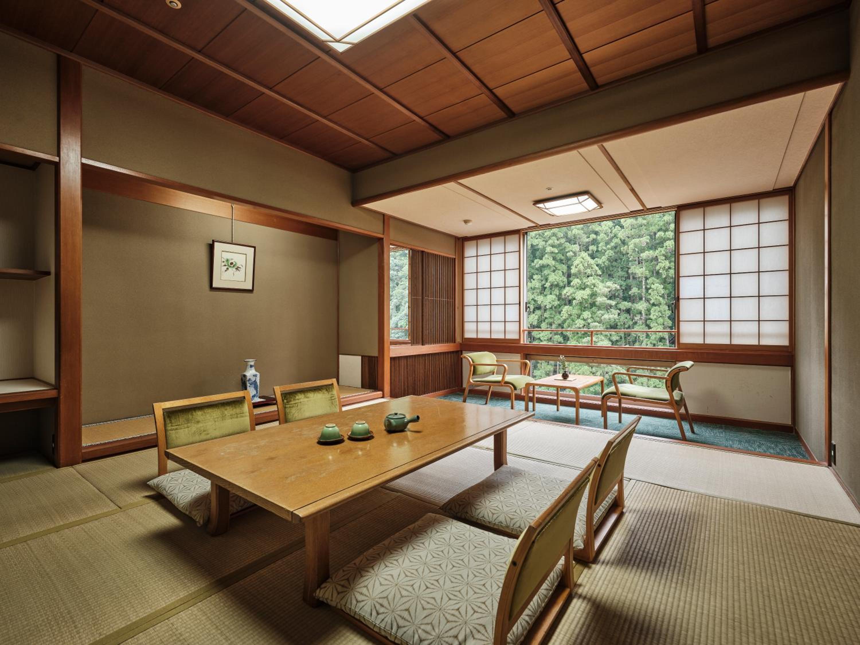 Superior Japanese-Style Room With River and Forest View - Non Smoking photo 2