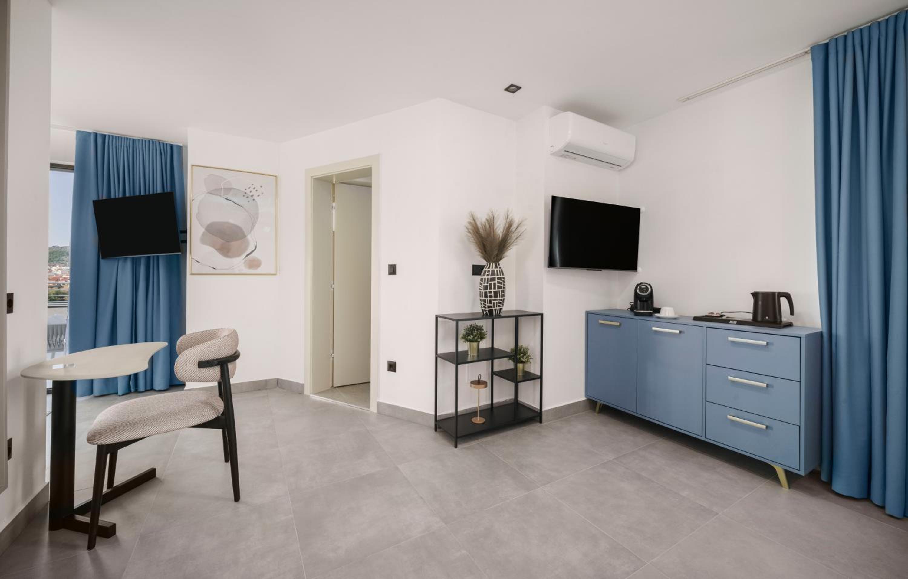 Deluxe Double Room with Sea View