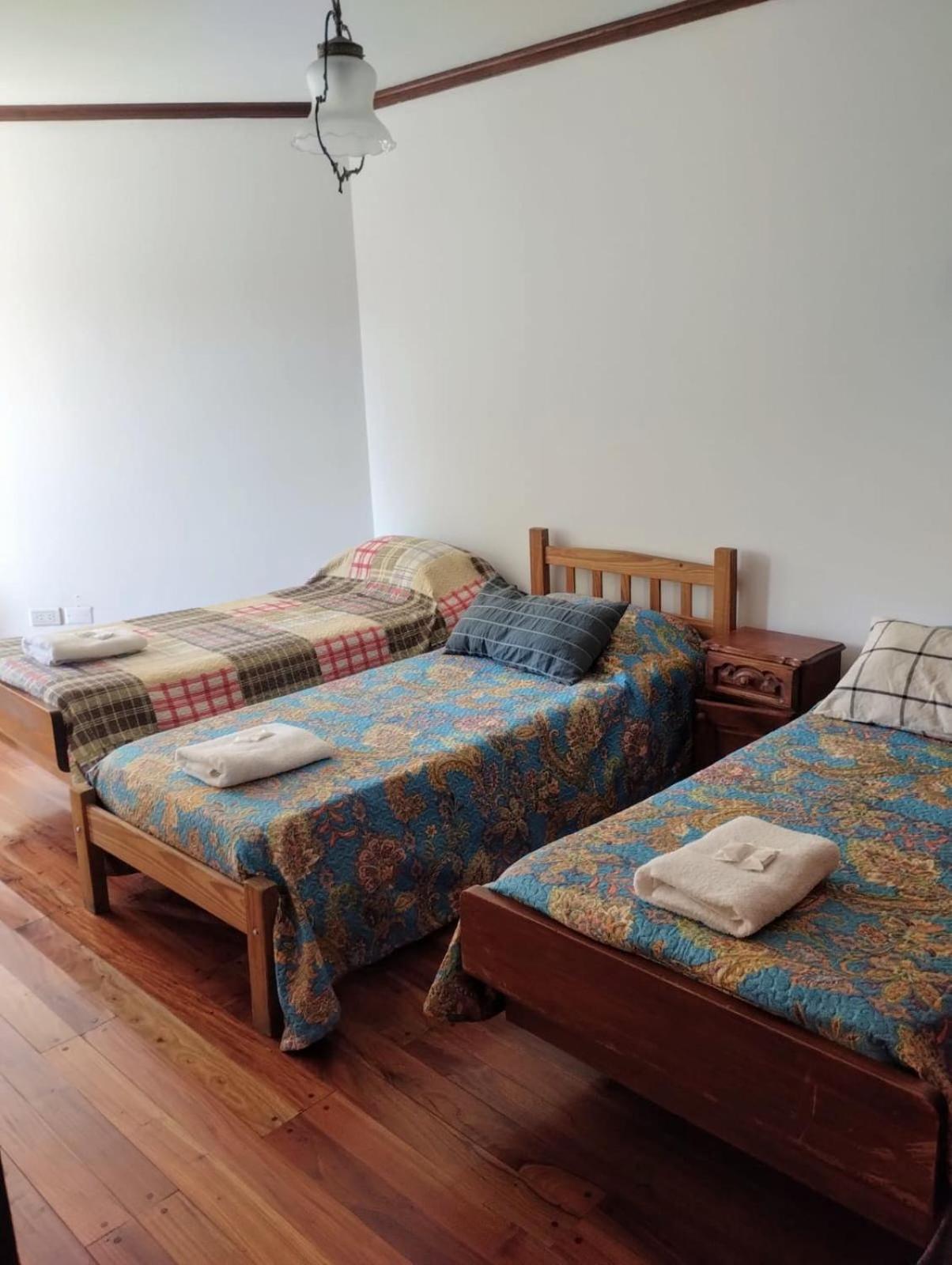 Triple Room with Shared Bathroom photo 2