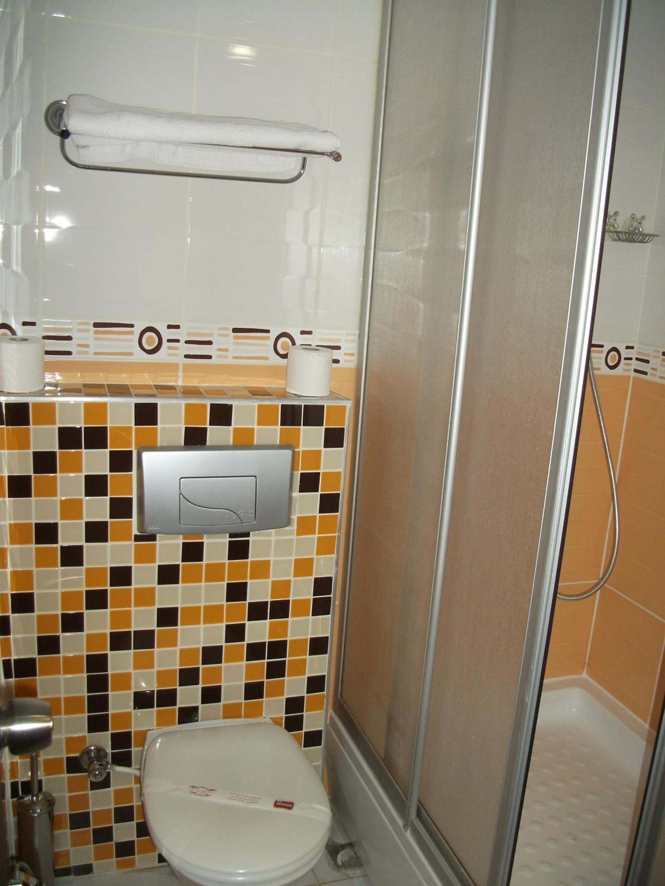 Standard Triple Room photo 3