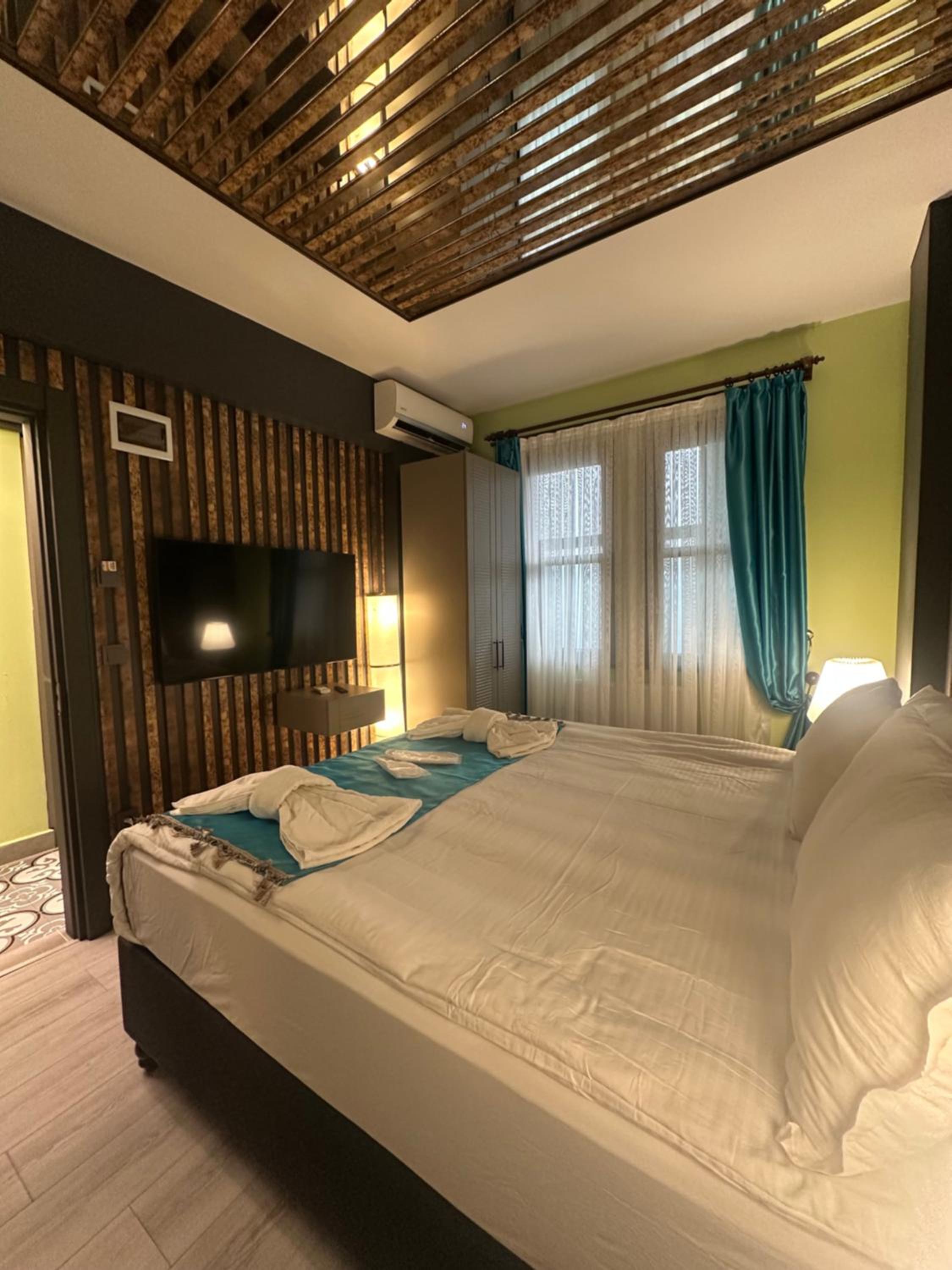 Economy Double Room photo 1