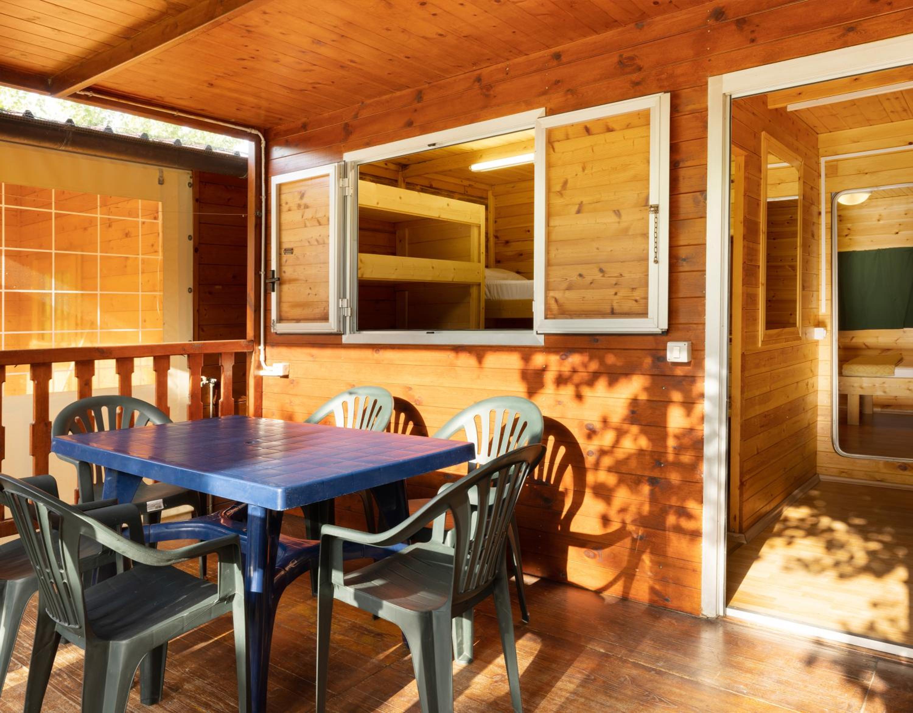 Three-Bedroom Chalet - A/C Extra Charge - Photo 2