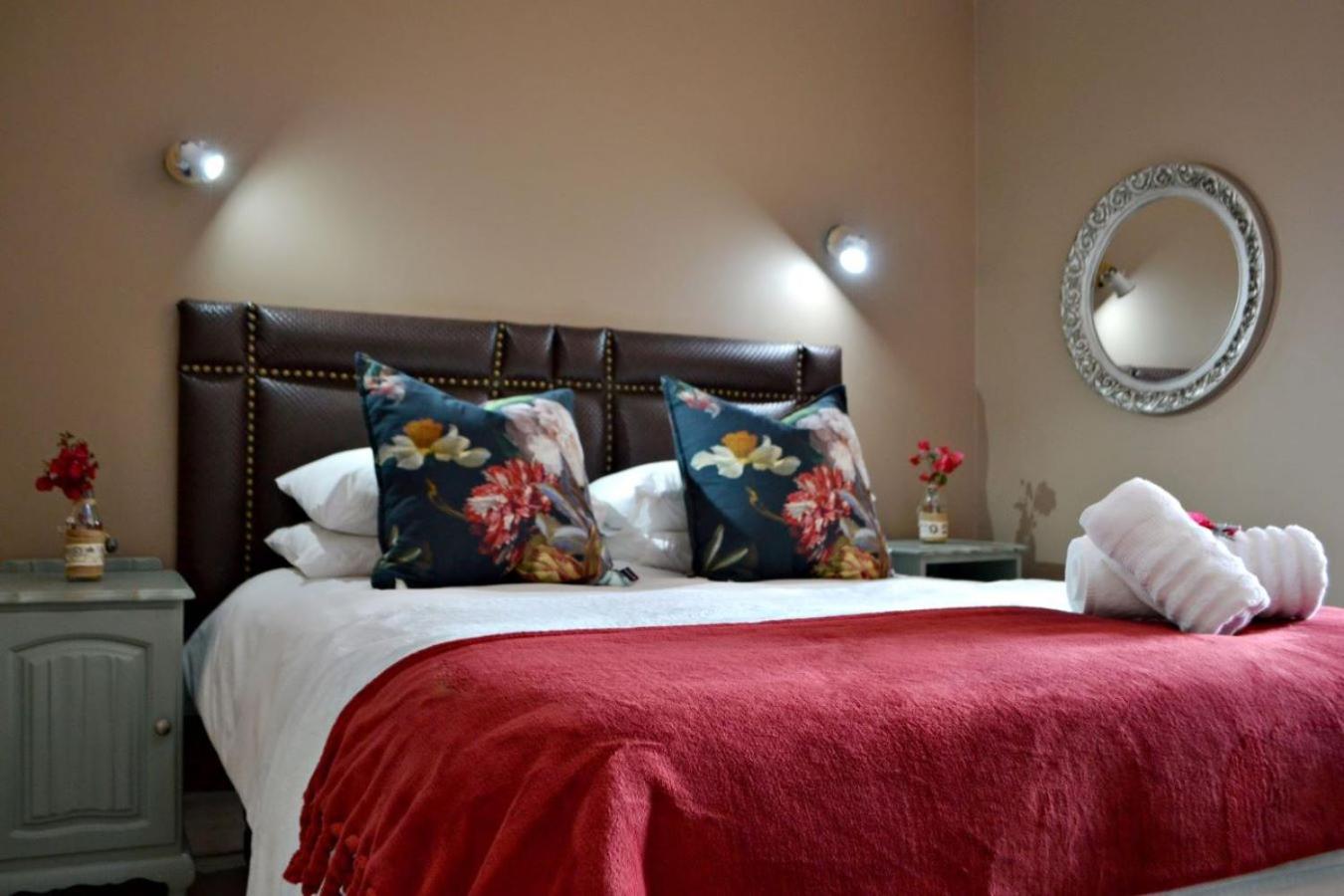 Deluxe Queen Room photo 3