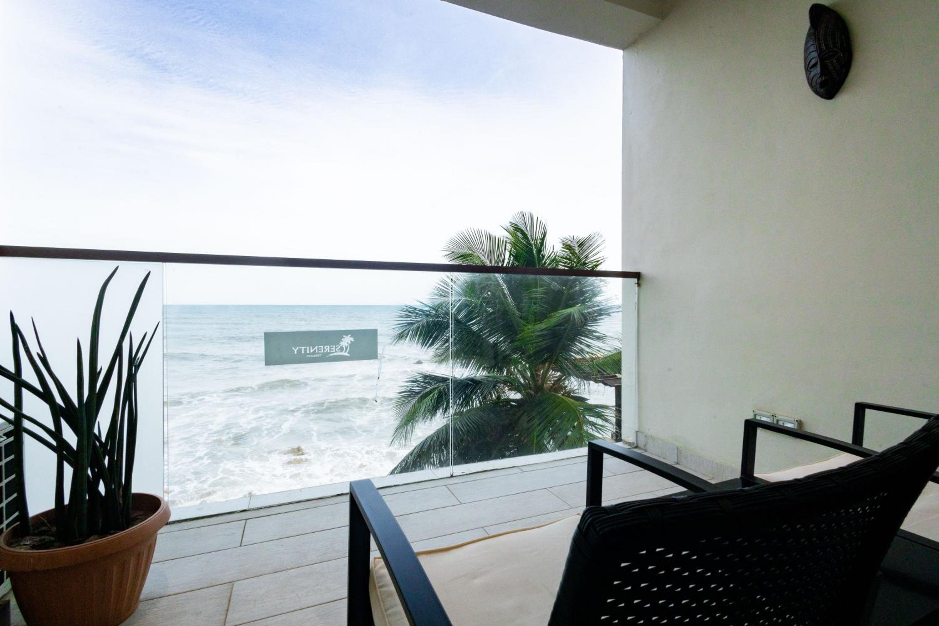 Deluxe Double Room with Balcony and Sea View photo 1