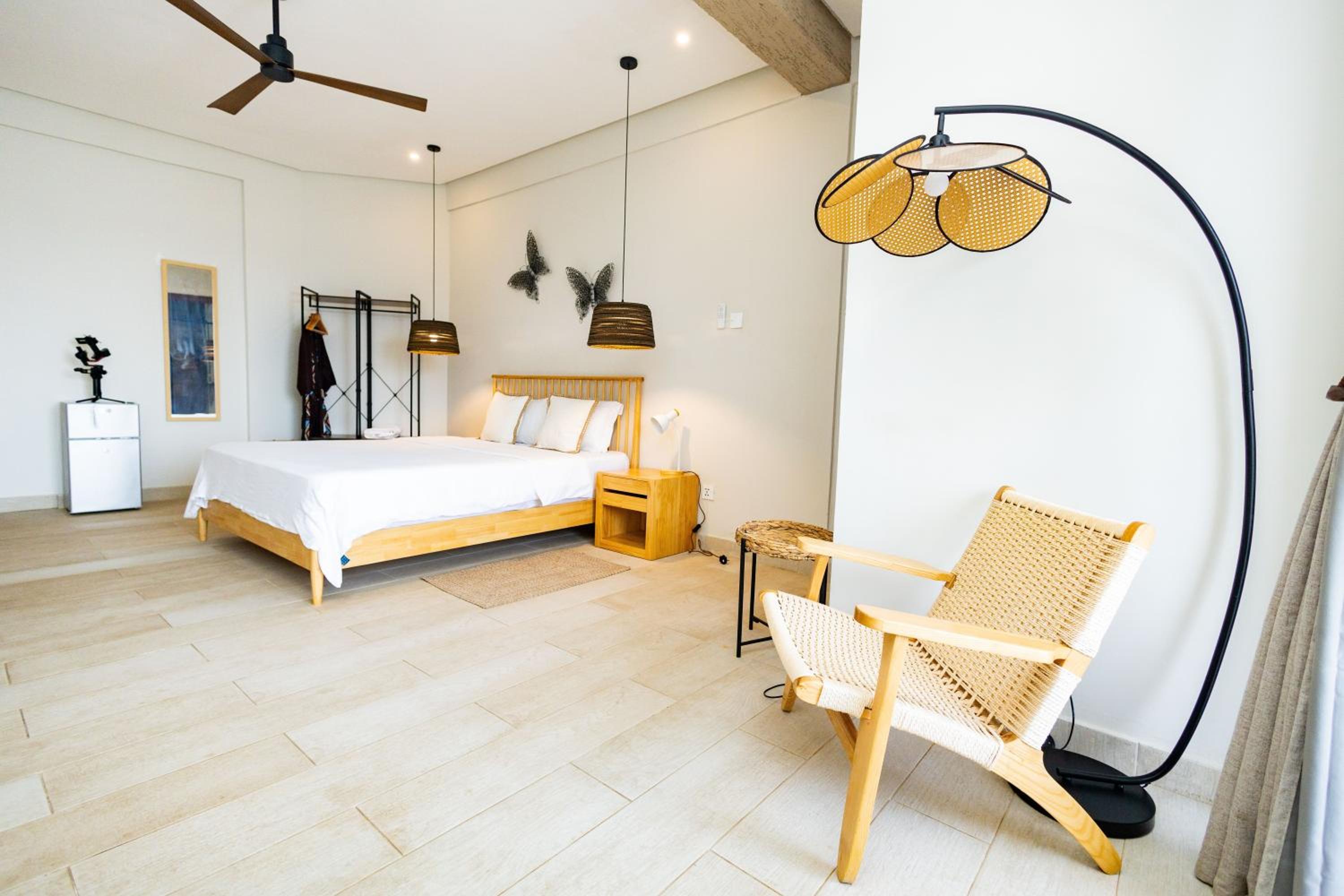 Deluxe Double Room with Balcony and Sea View photo 2