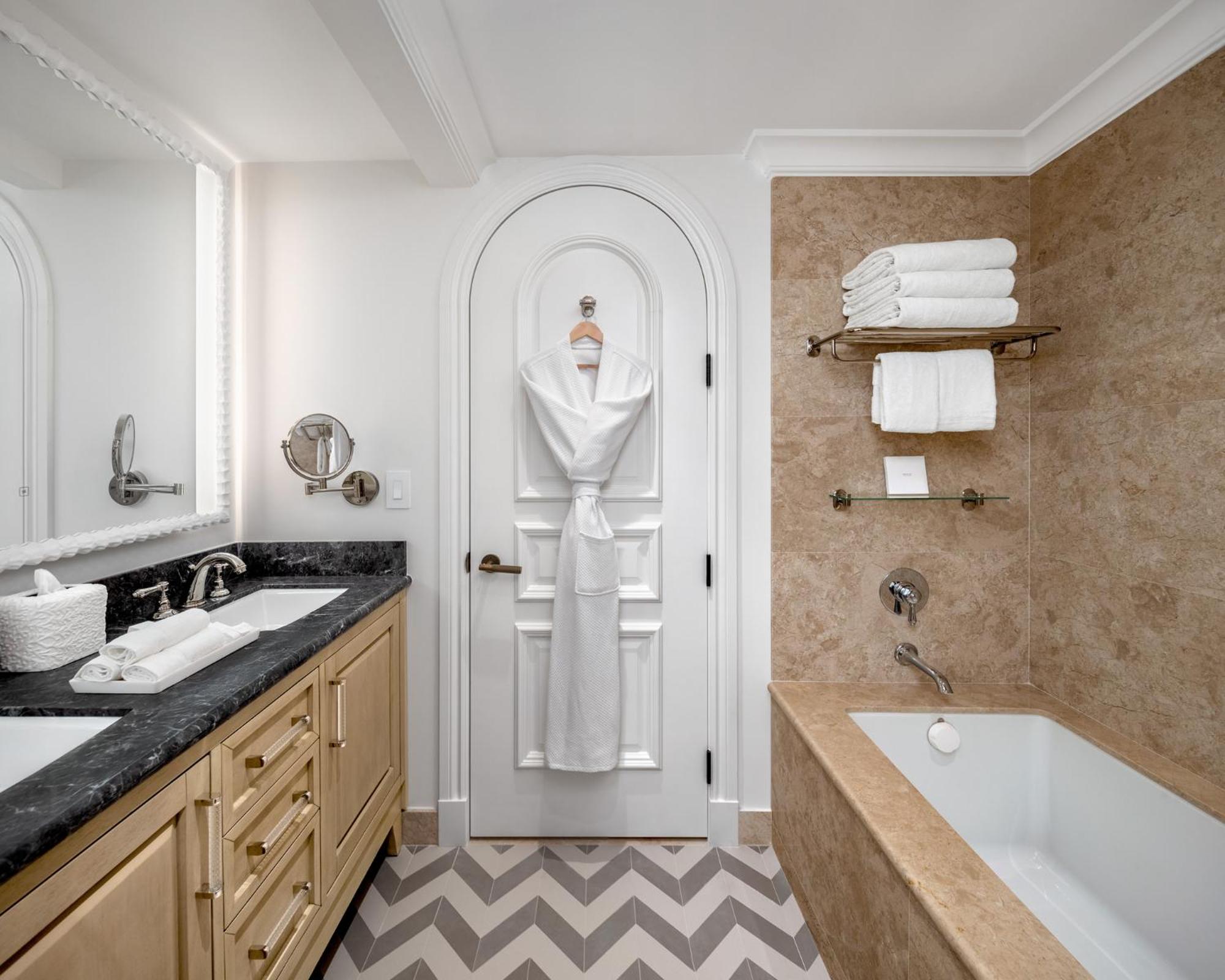 Suite with Balcony