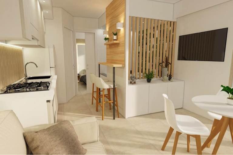 Mobile Home Suite with Jacuzzi - Beach Package