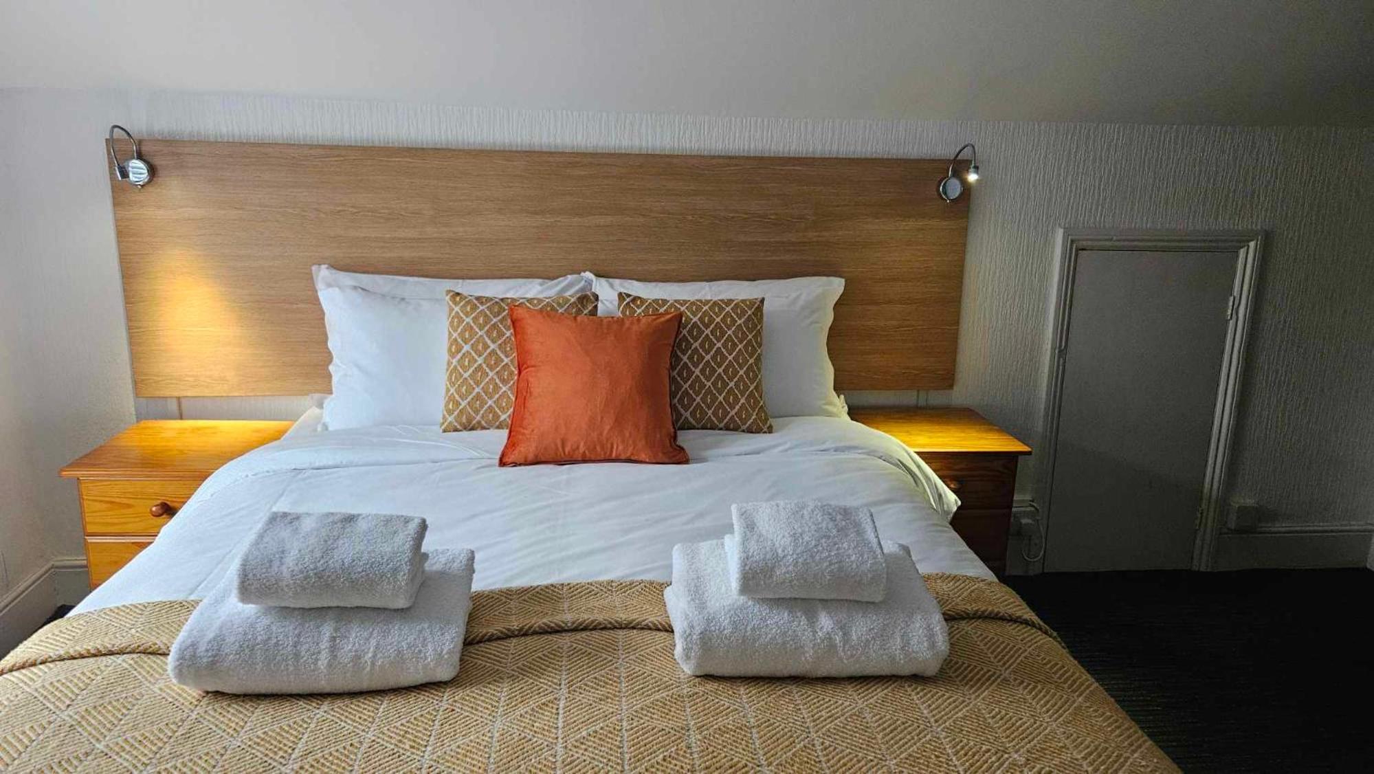 Budget Double Room photo 1