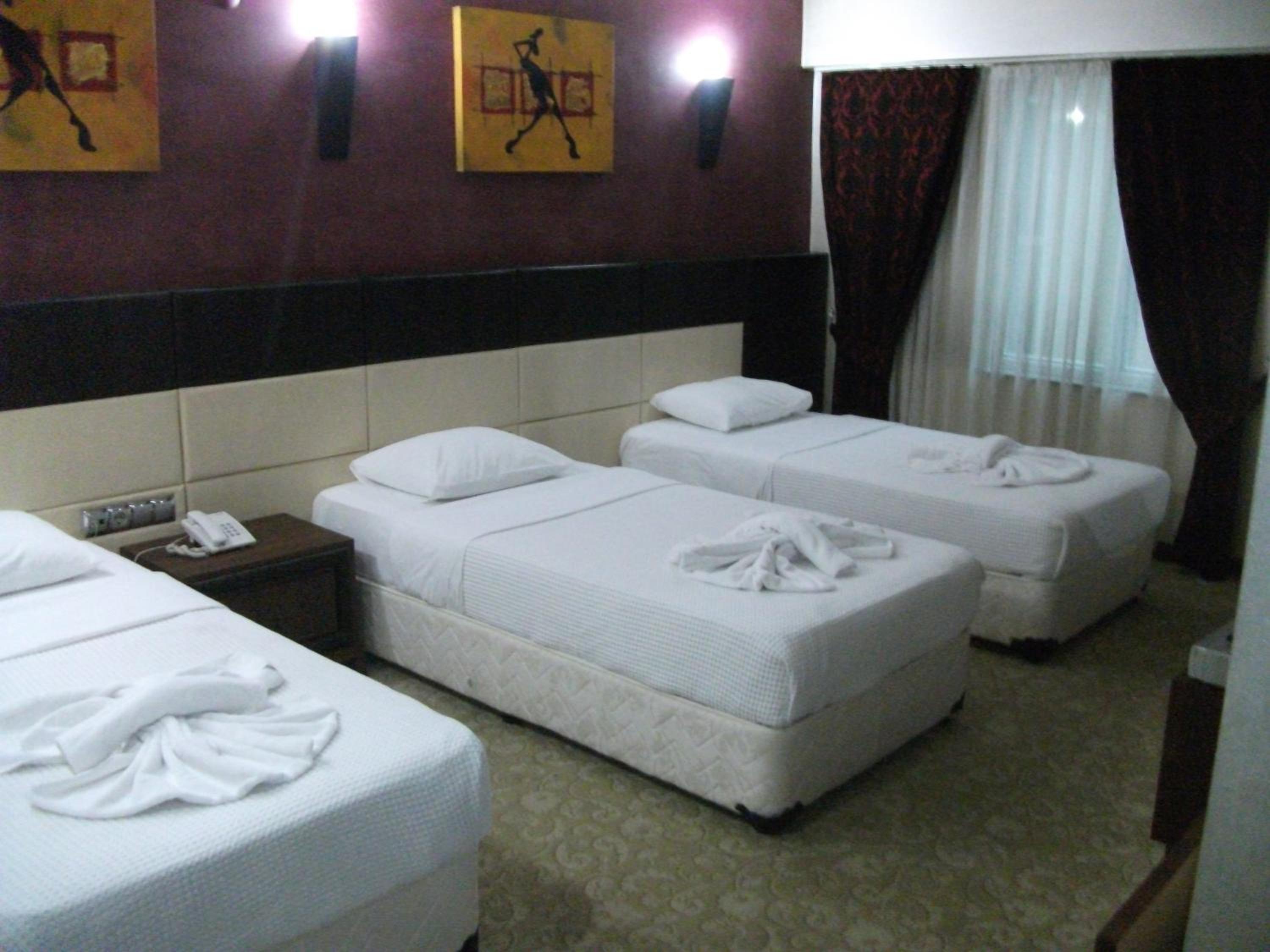 Standard Triple Room photo 1