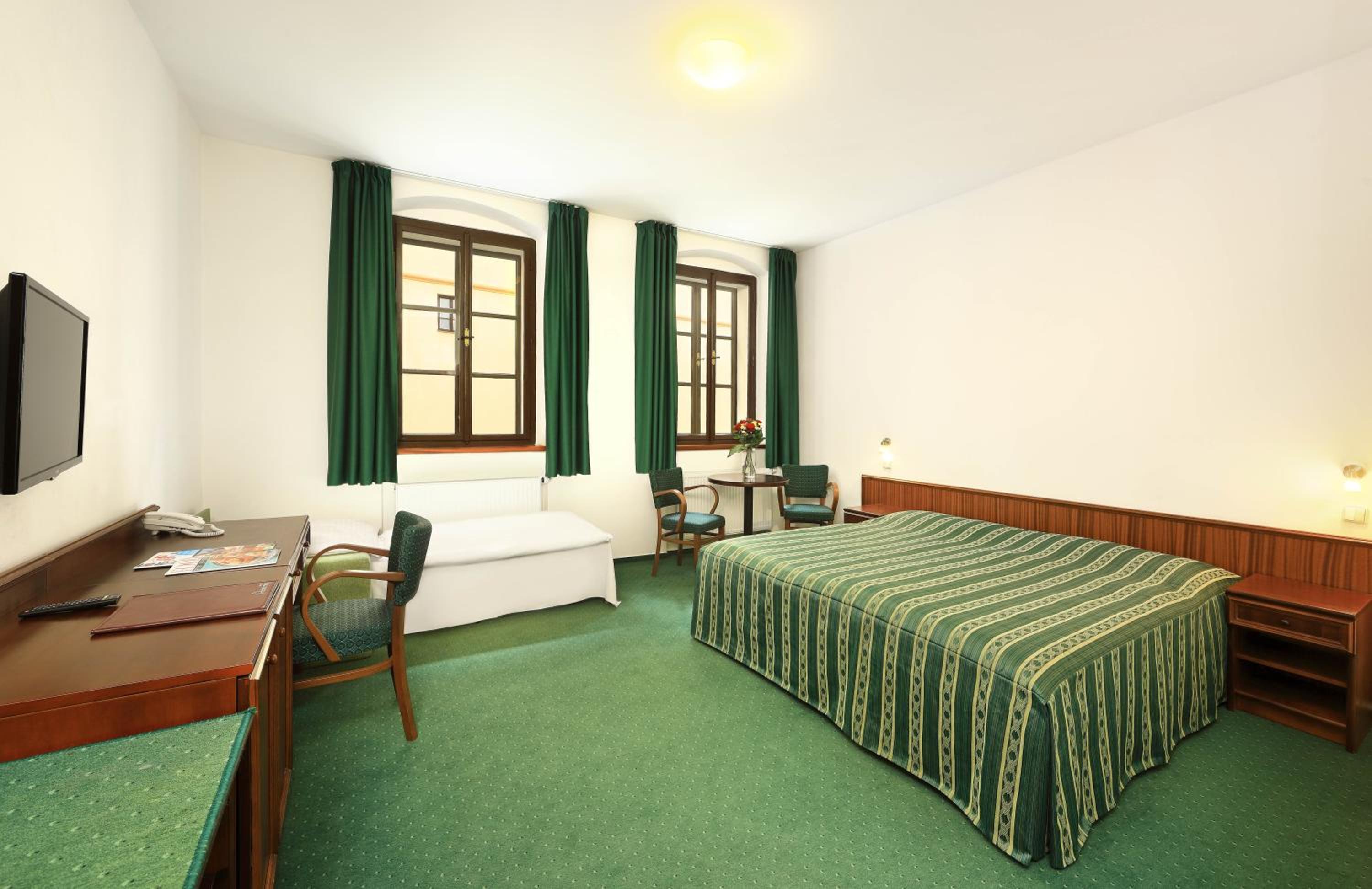 Triple Room with City View photo 2