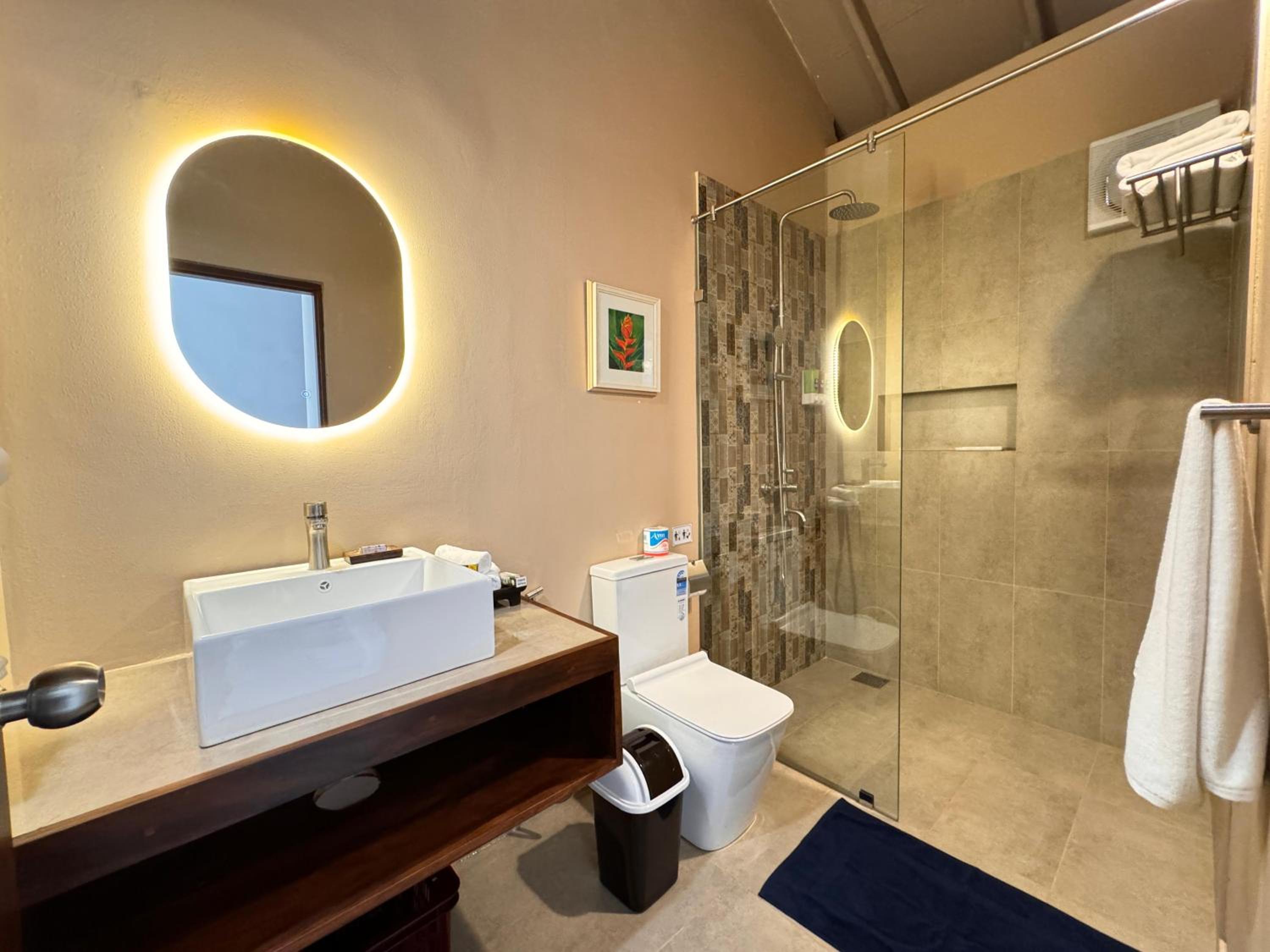 Standard Twin Room with Sea View photo 1