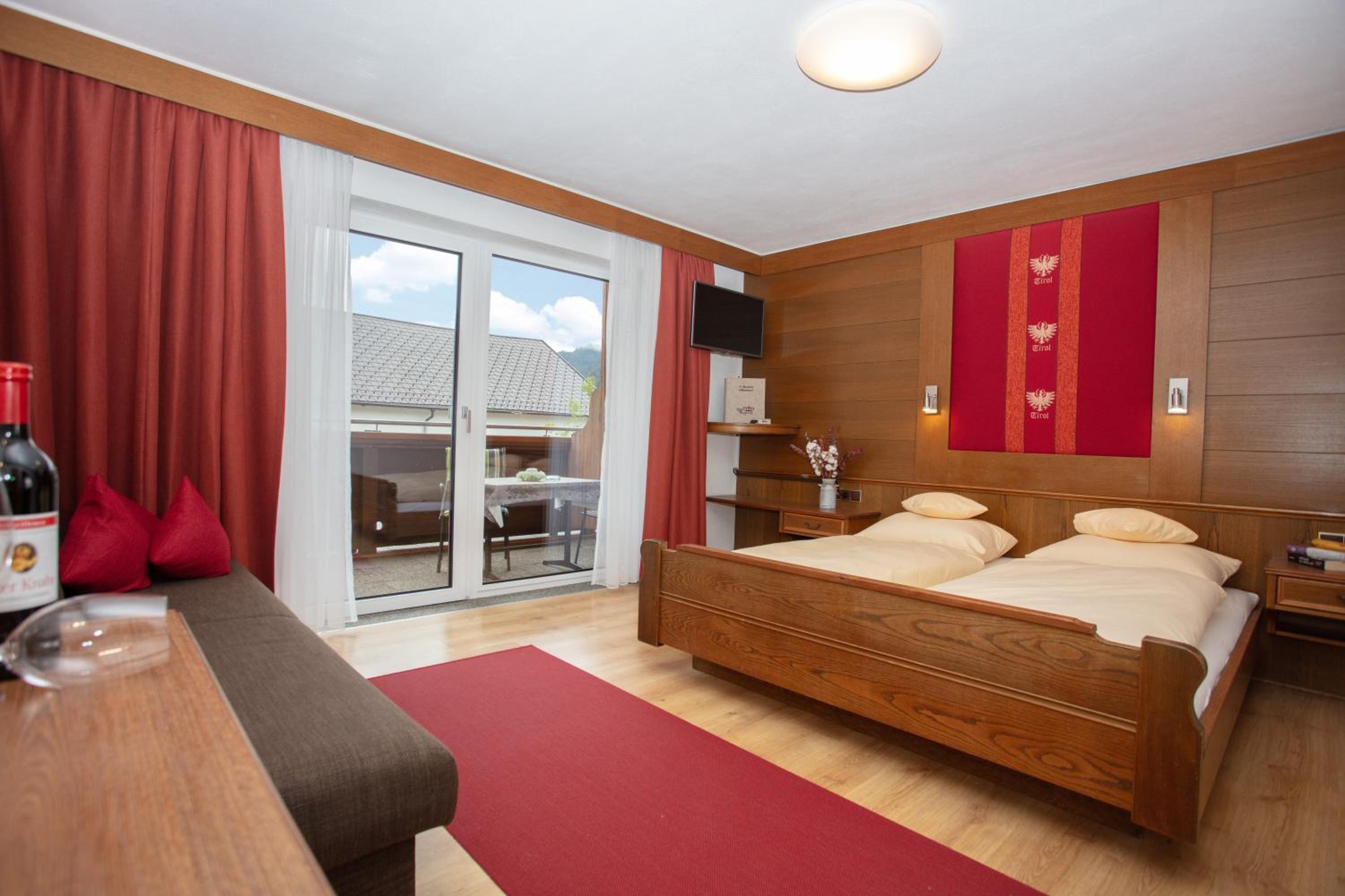 Double Room photo 2