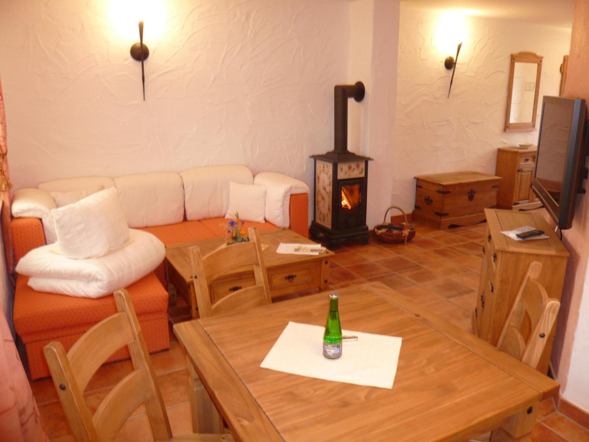 Suite (1-4 Adults)