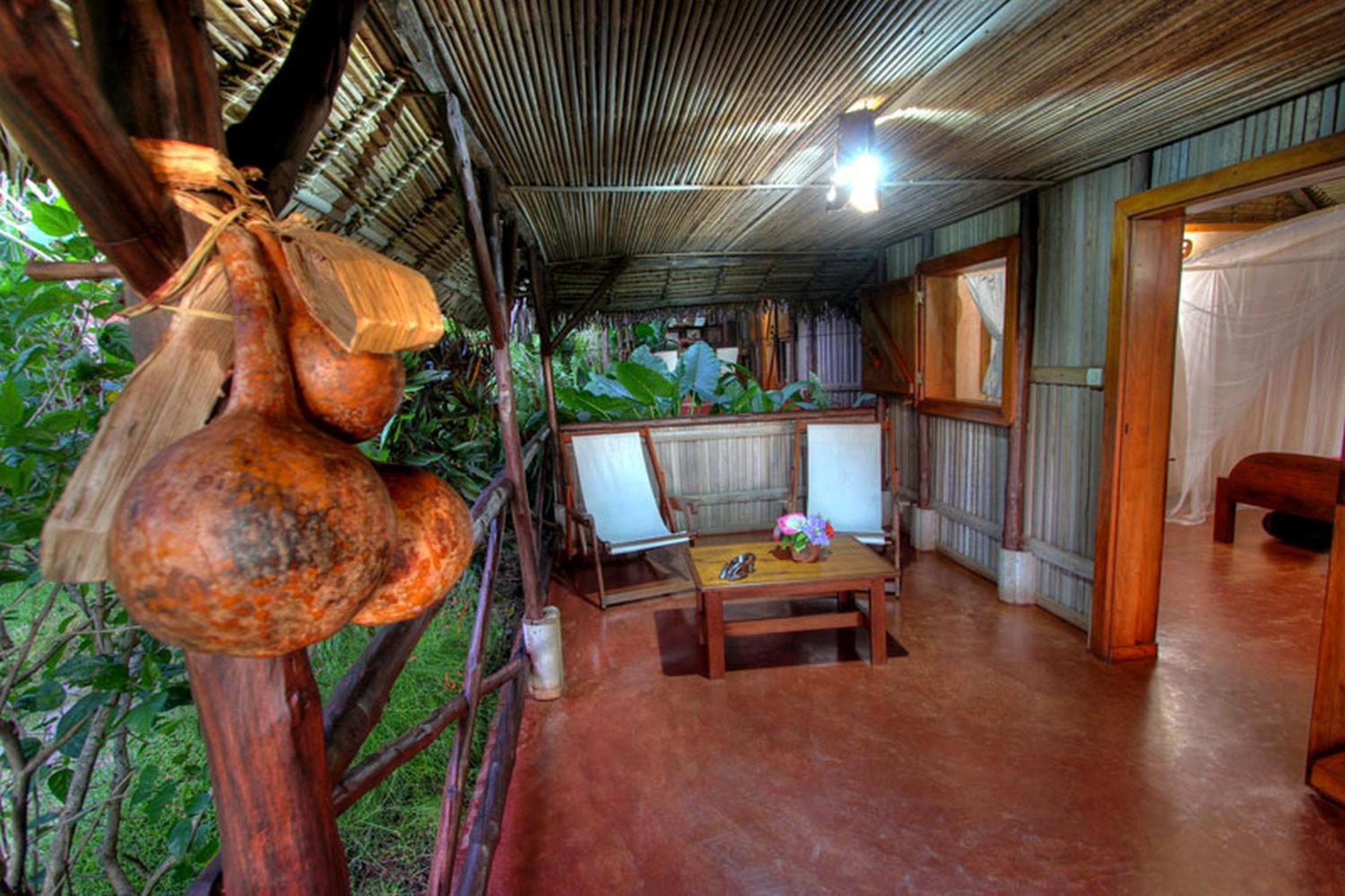 Bungalow with Garden View photo 3