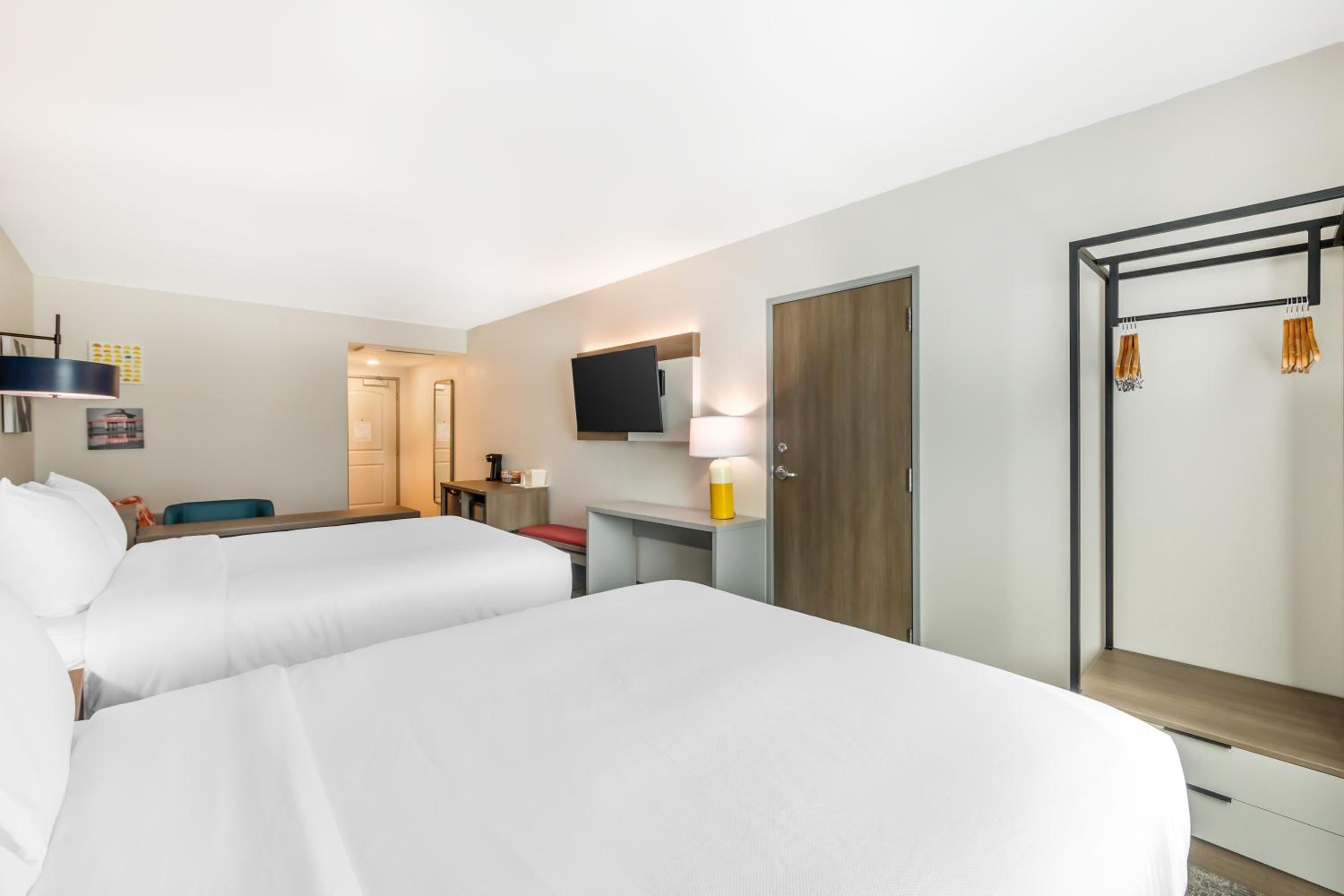 One Room Suite with Two Queen Beds and Sofa bed - Disability Access/Non Smoking