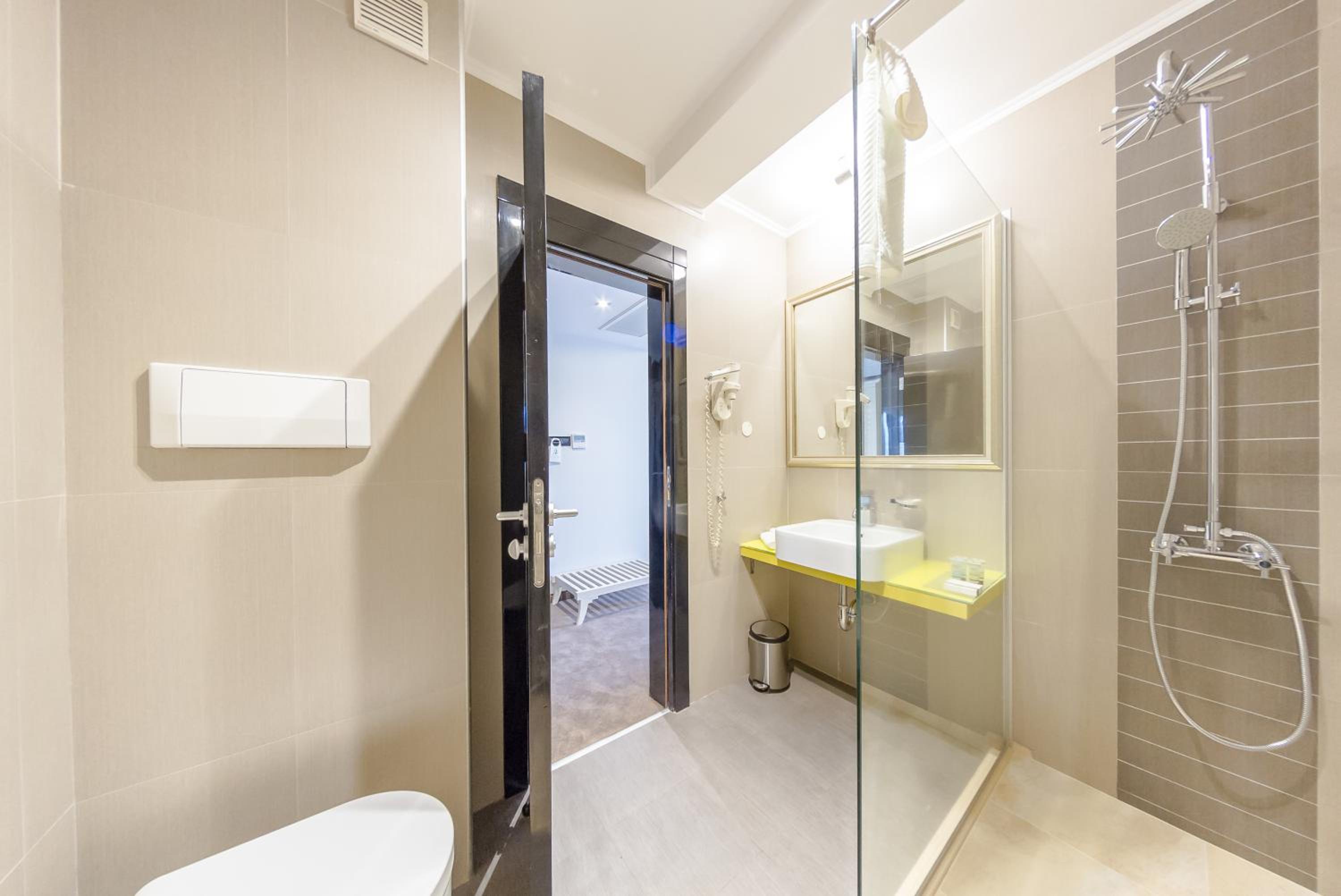 Double Or Twin Room photo 2