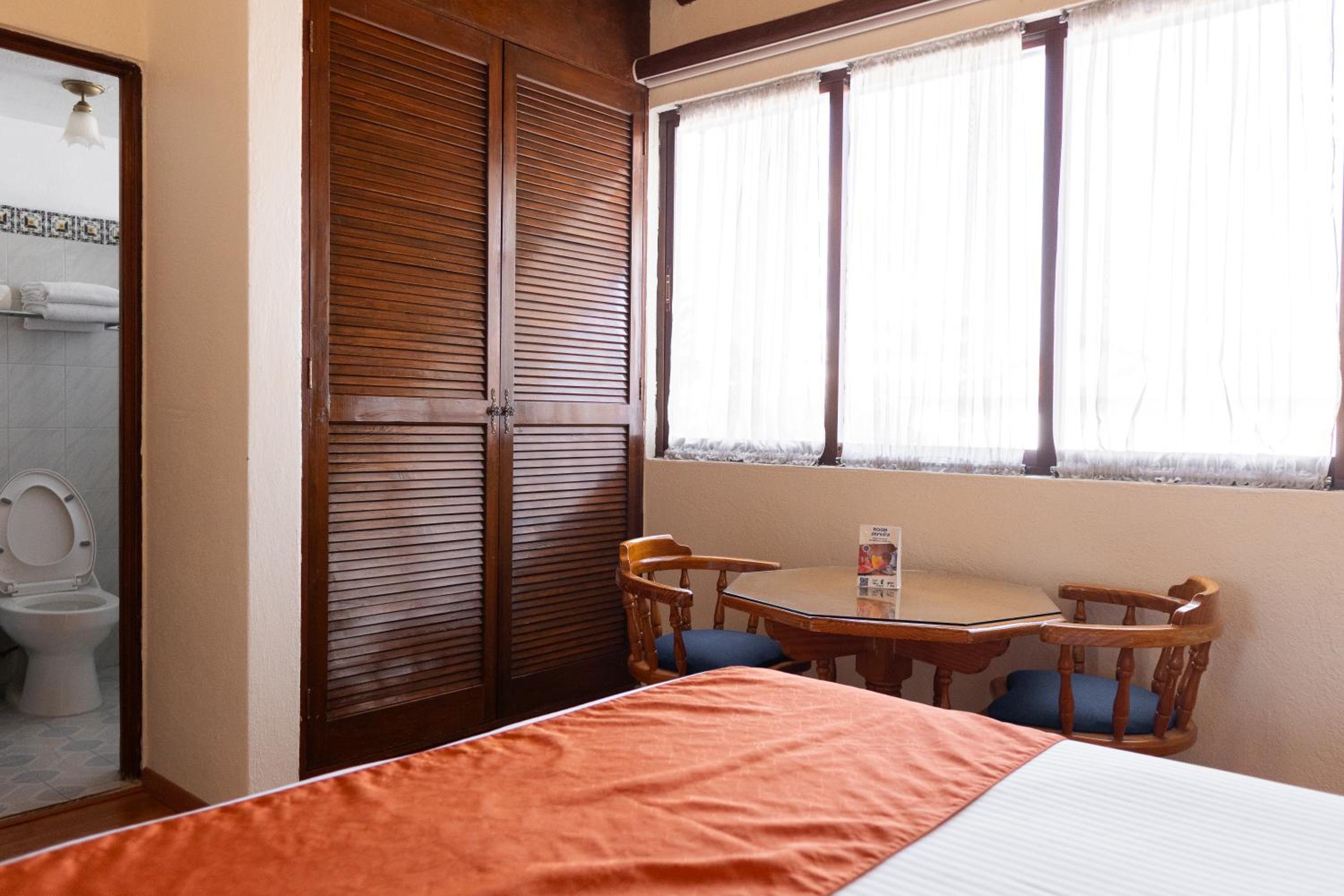 Double Room - Non-Smoking  photo 2