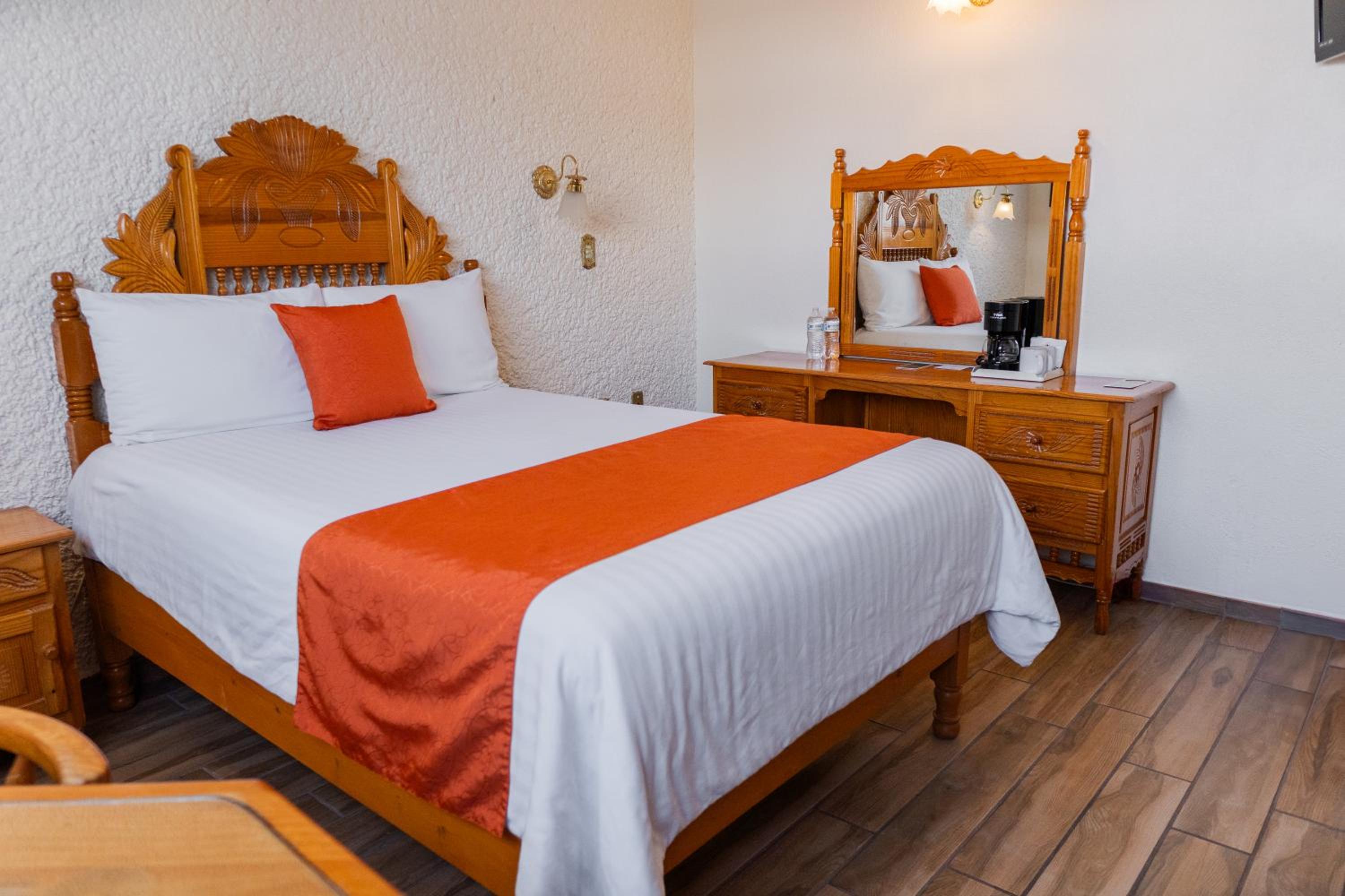 Double Room - Non-Smoking  photo 1