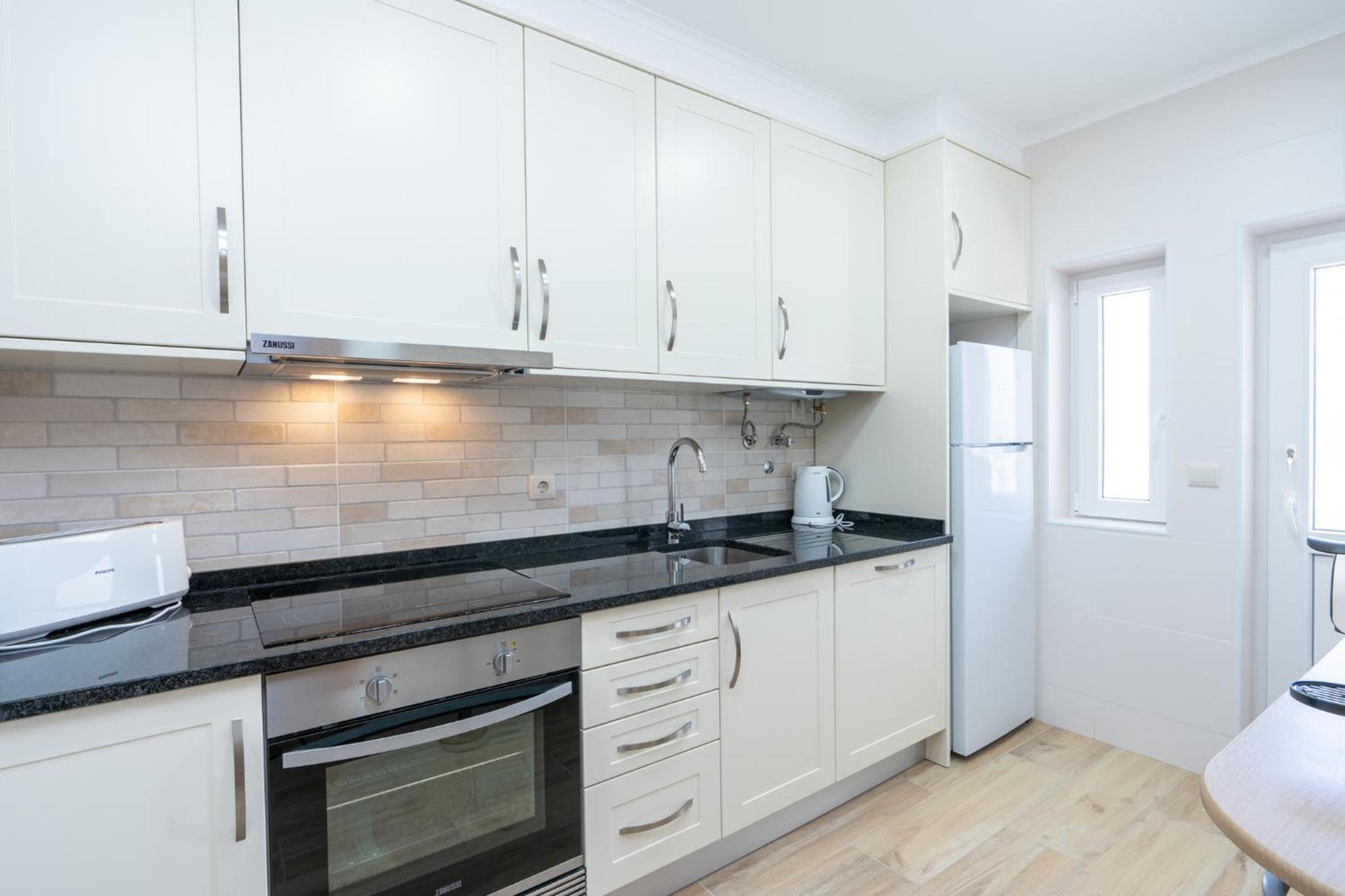 Two-Bedroom Apartment with Garden View photo 2