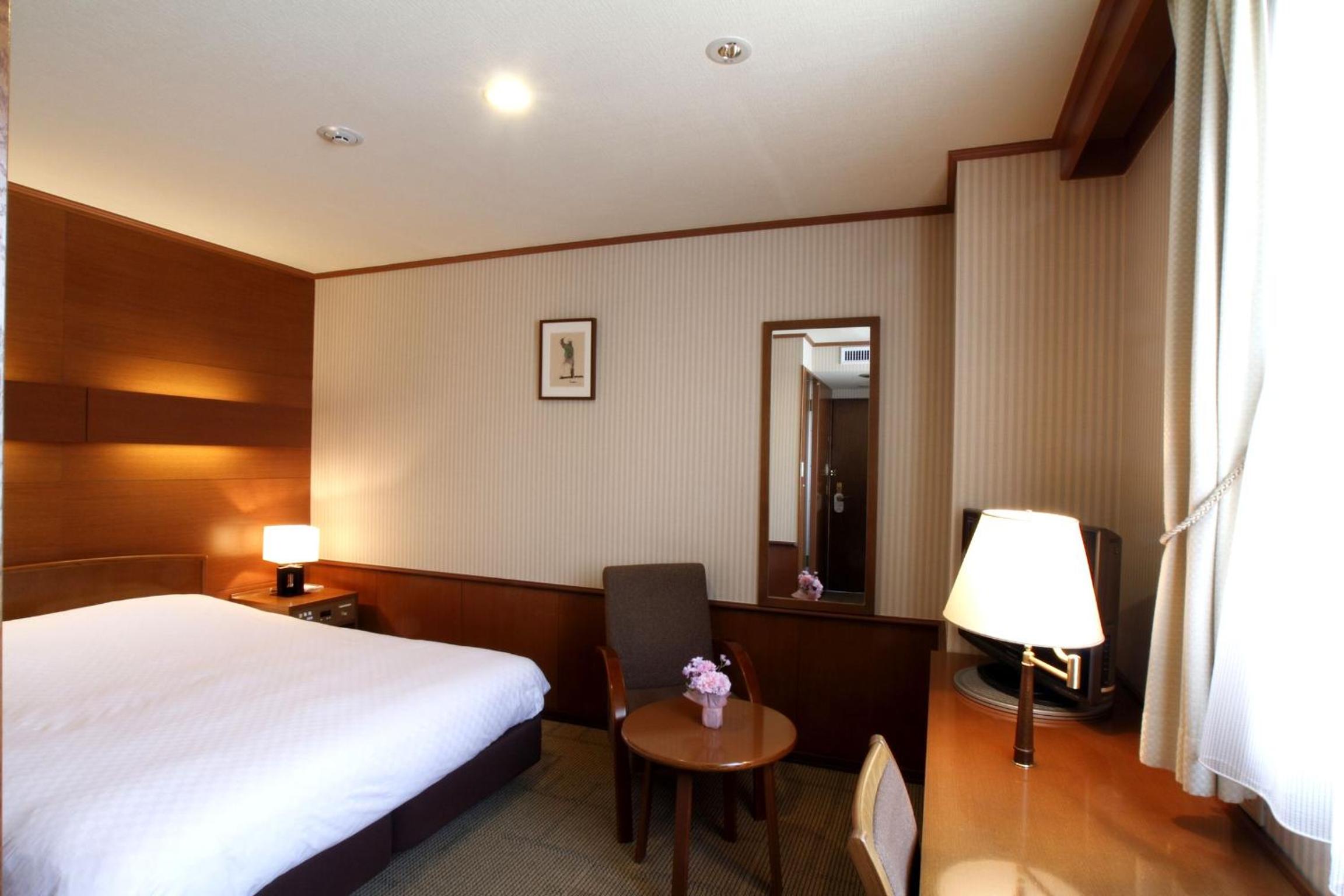 Double Room - Non-Smoking  photo 1