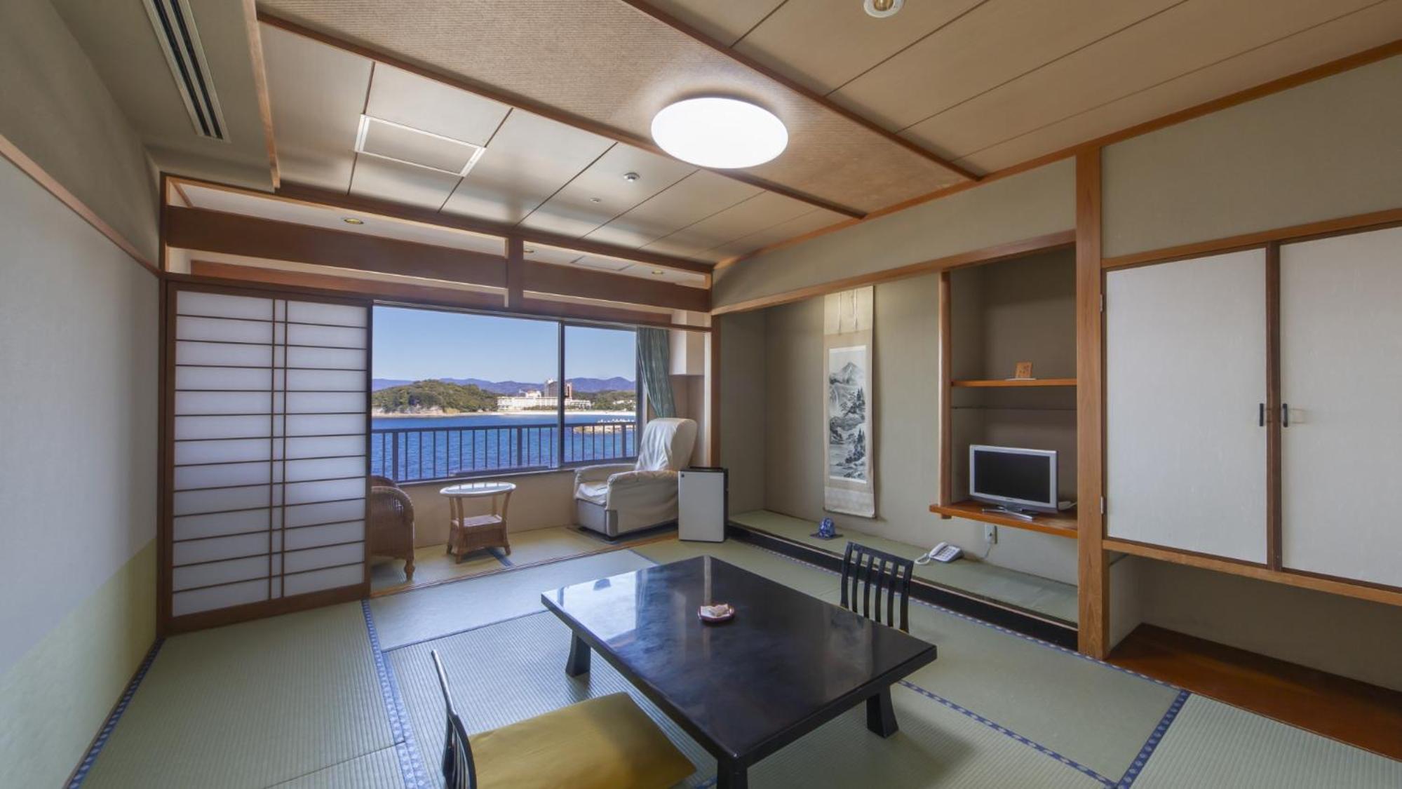 Japanese-Style Room