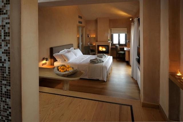 Elegant Suite with Fireplace & View
