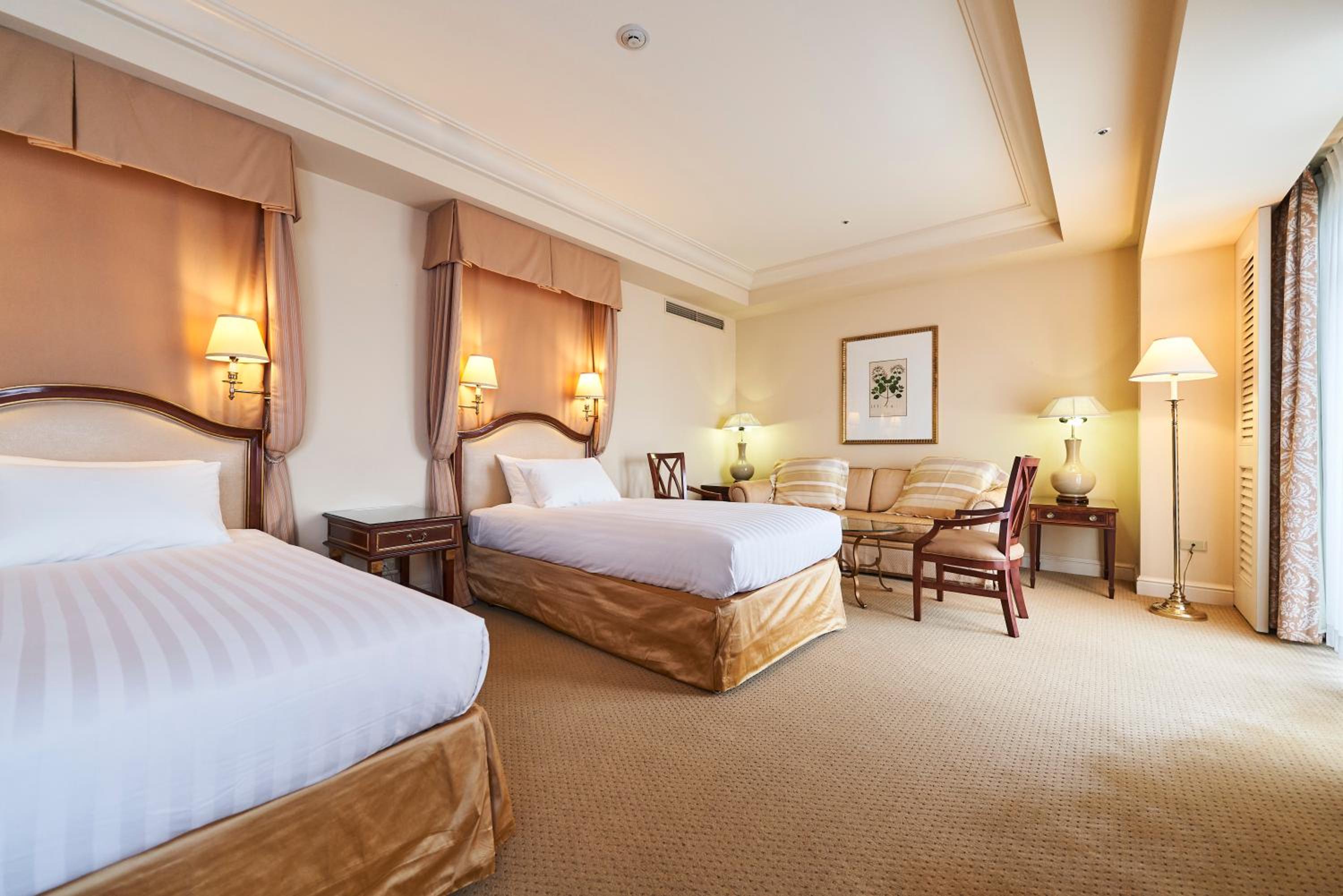 Deluxe Twin Room - Non-Smoking
