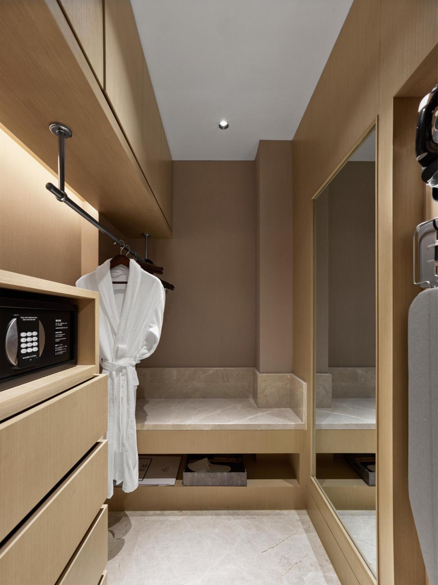 King Room - Pet Friendly - Photo 2