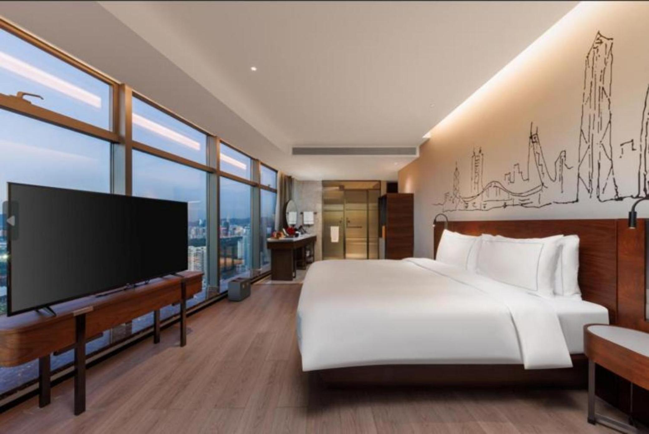 Supreme Executive City View King Room