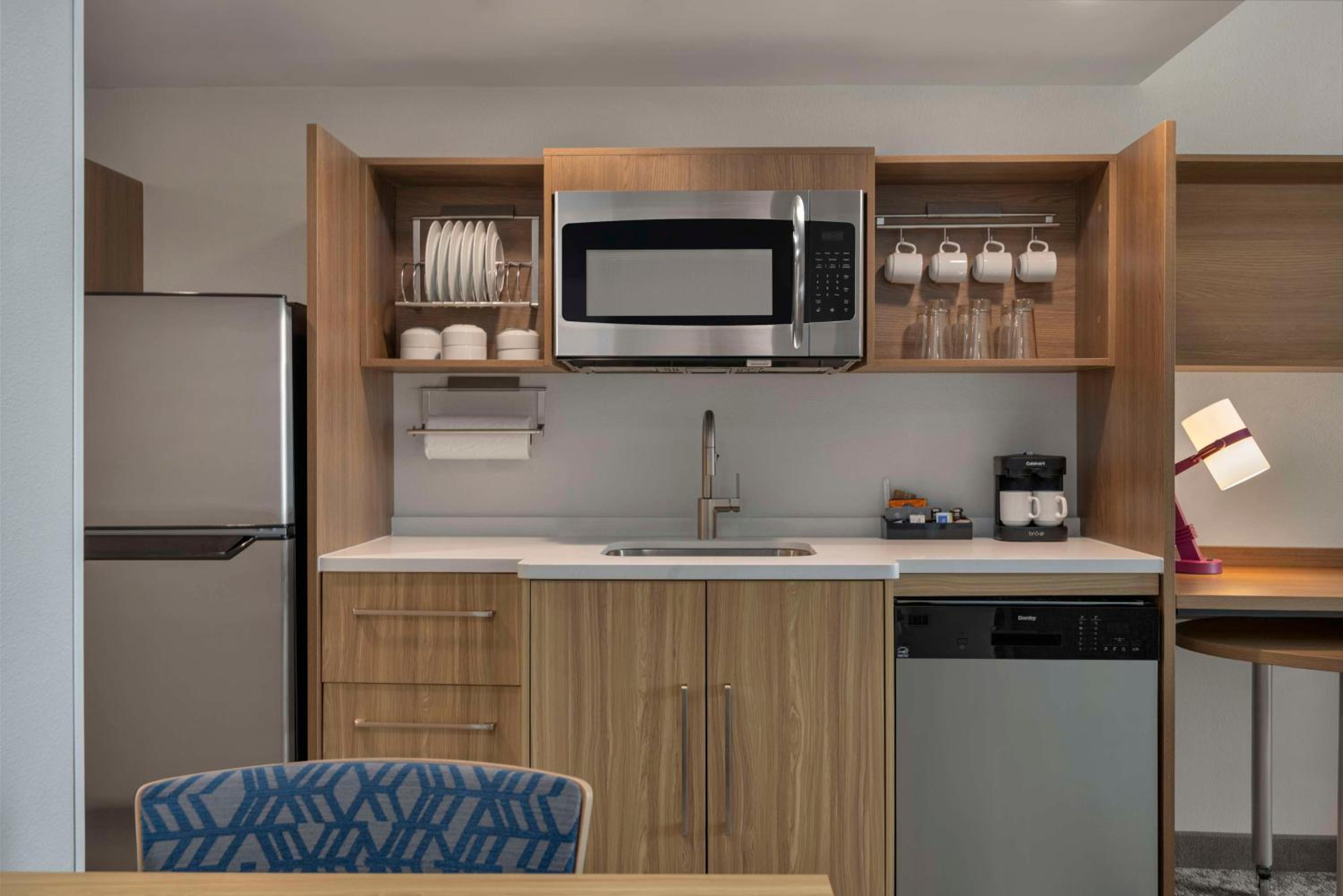 King Studio Suite - Photo 3