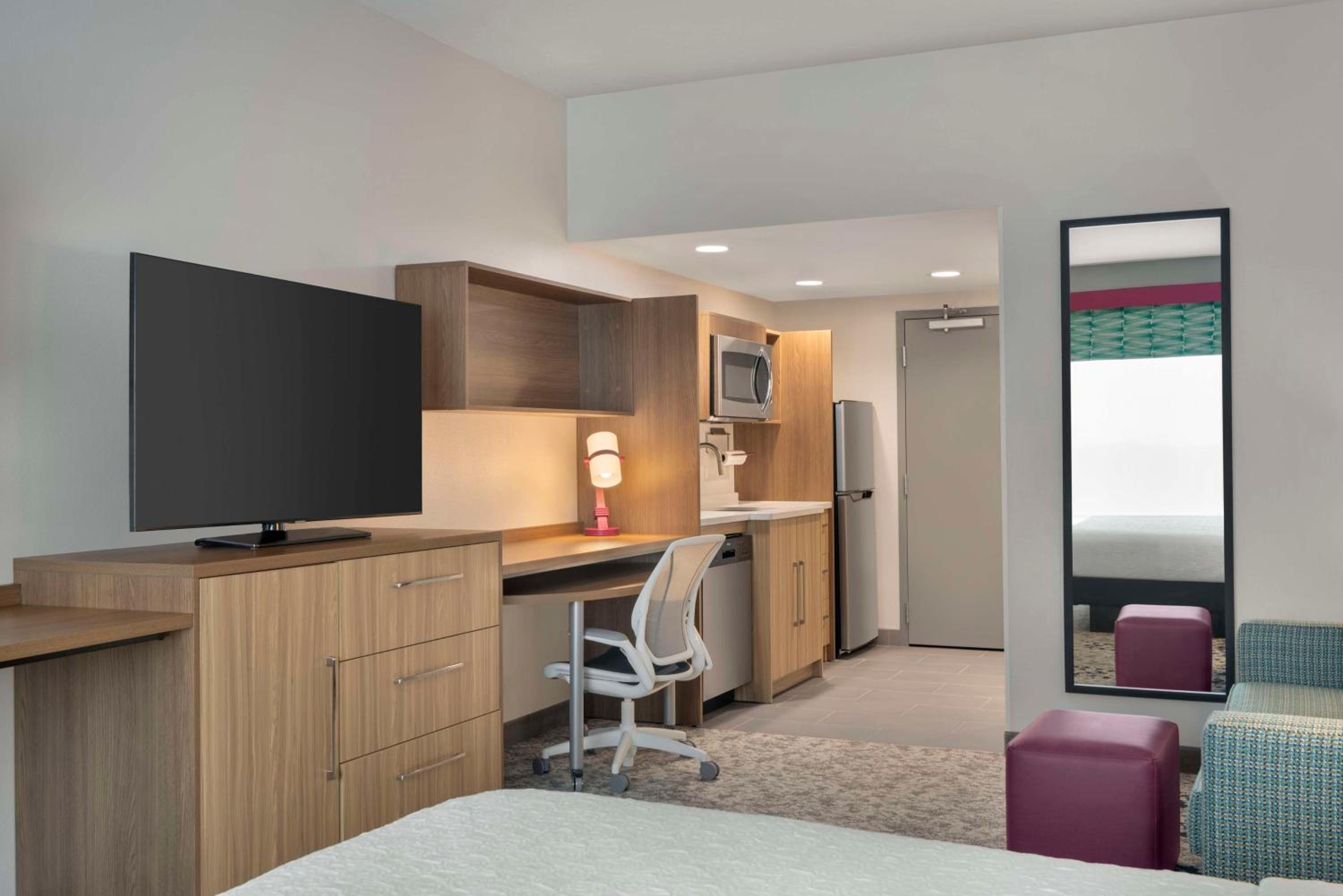 King Studio Suite - Photo 6