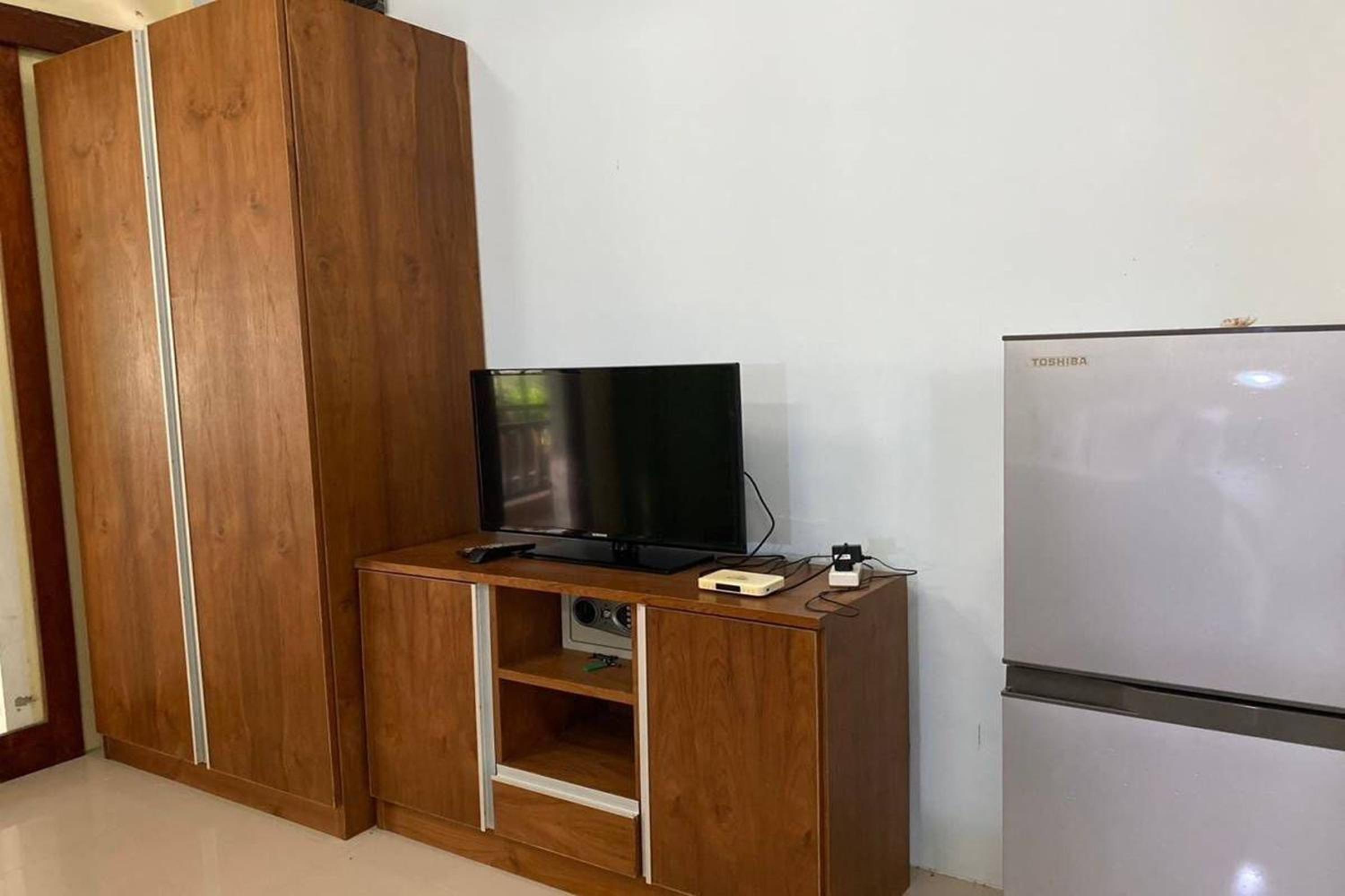 One-Bedroom House - Photo 9