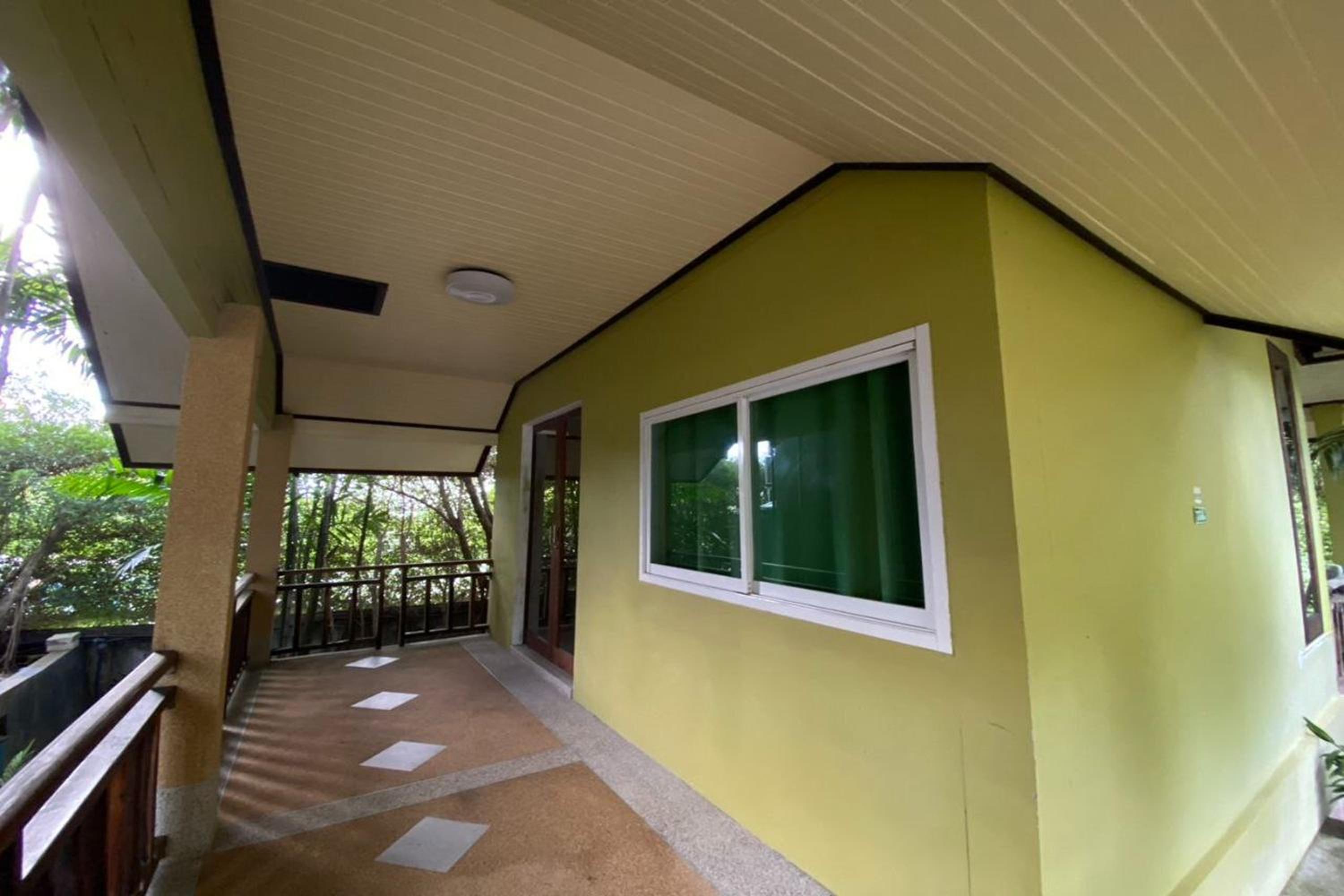 One-Bedroom House - Photo 1