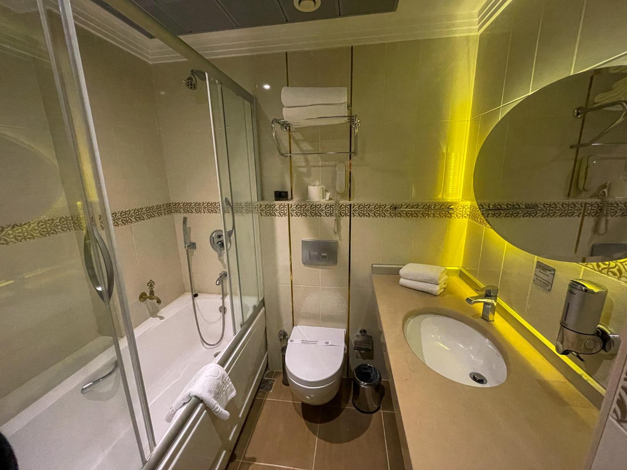 Budget Double Room - Photo 1