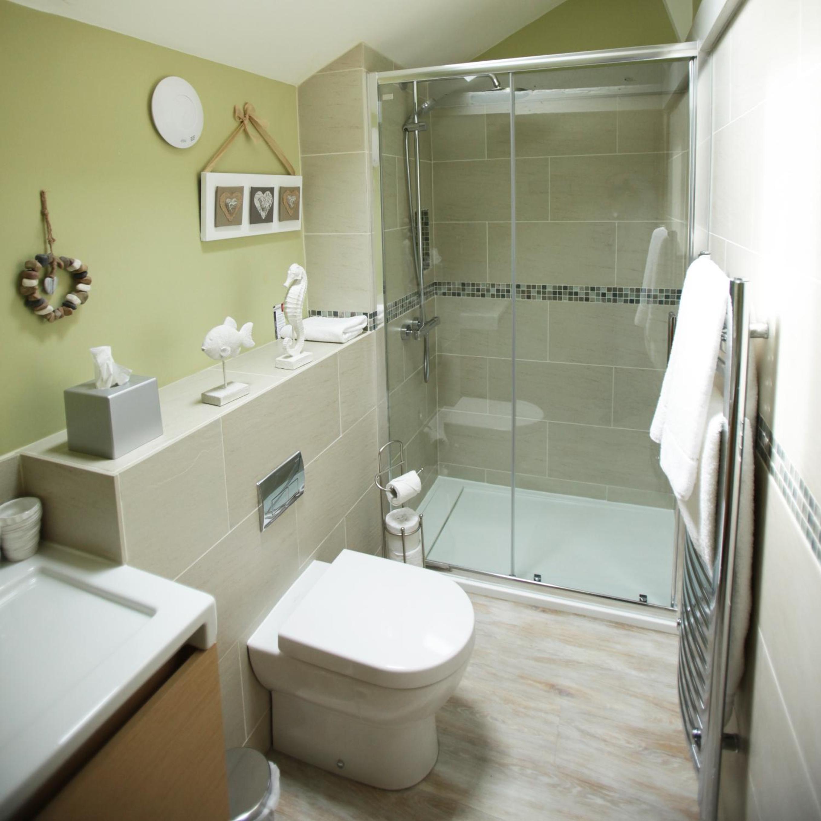 Deluxe Double Room with Shower photo 2