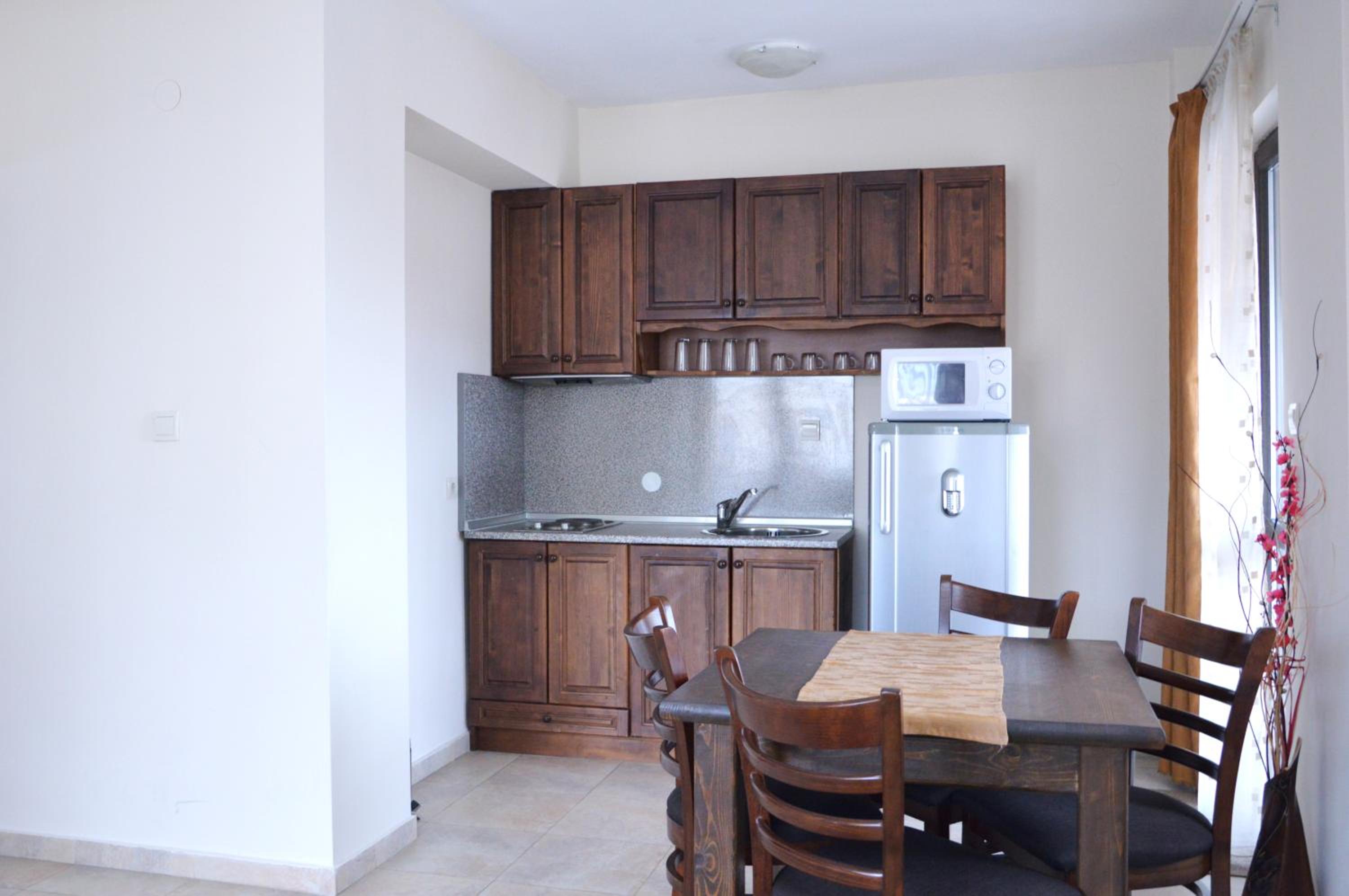 Family Apartment - Photo 8