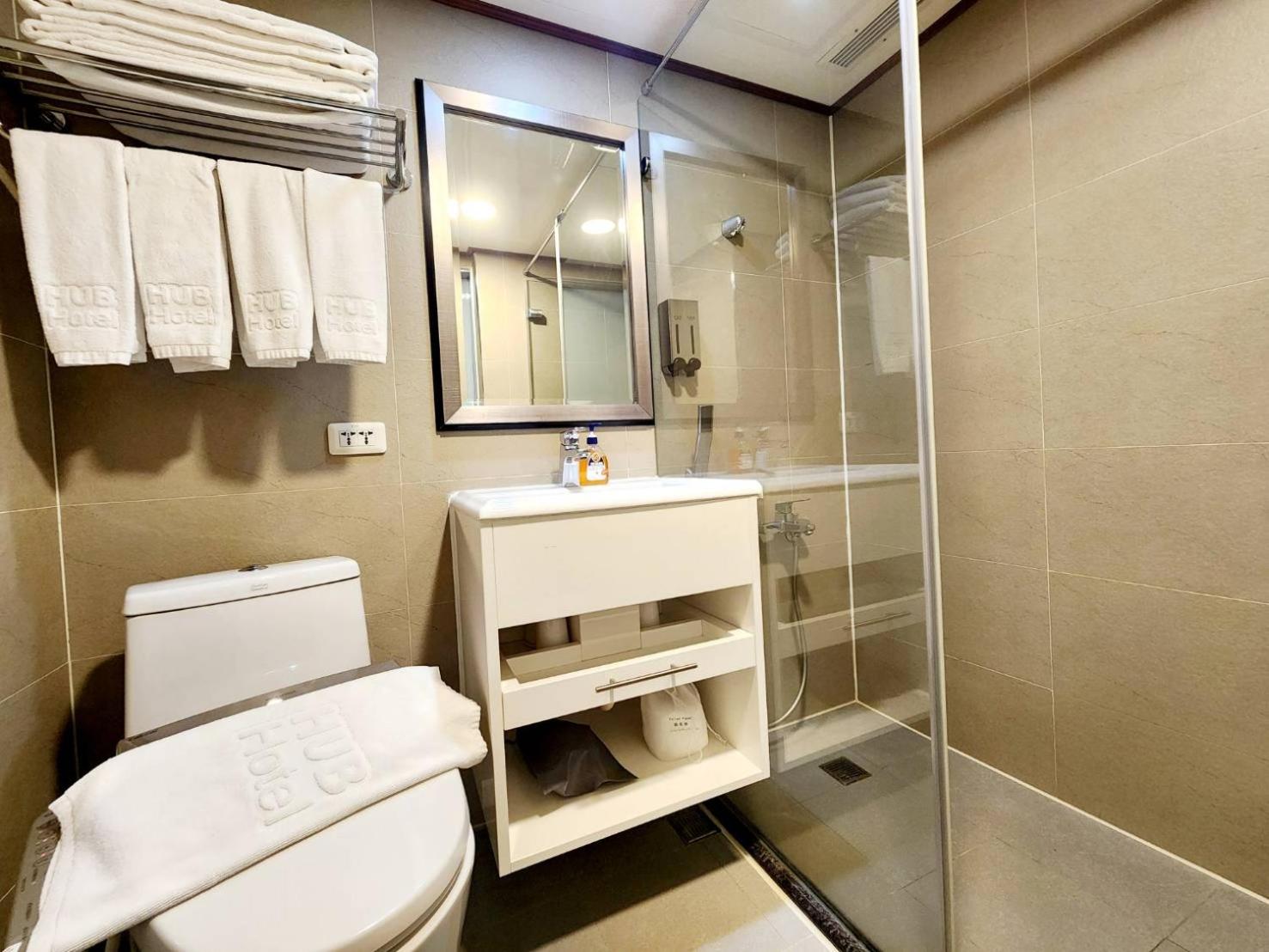 Deluxe Twin Room - Photo 3