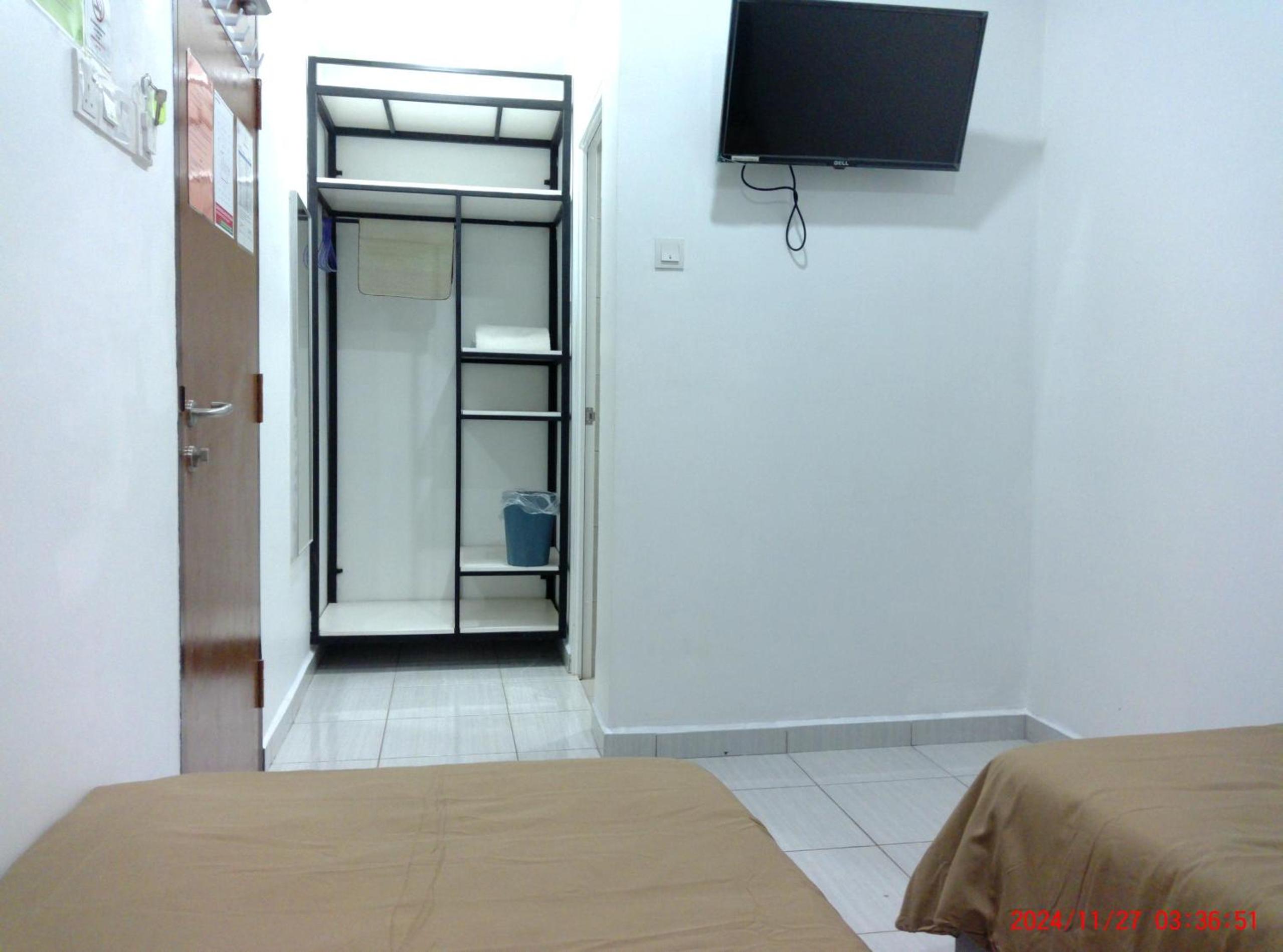 Standard Twin Room photo 2
