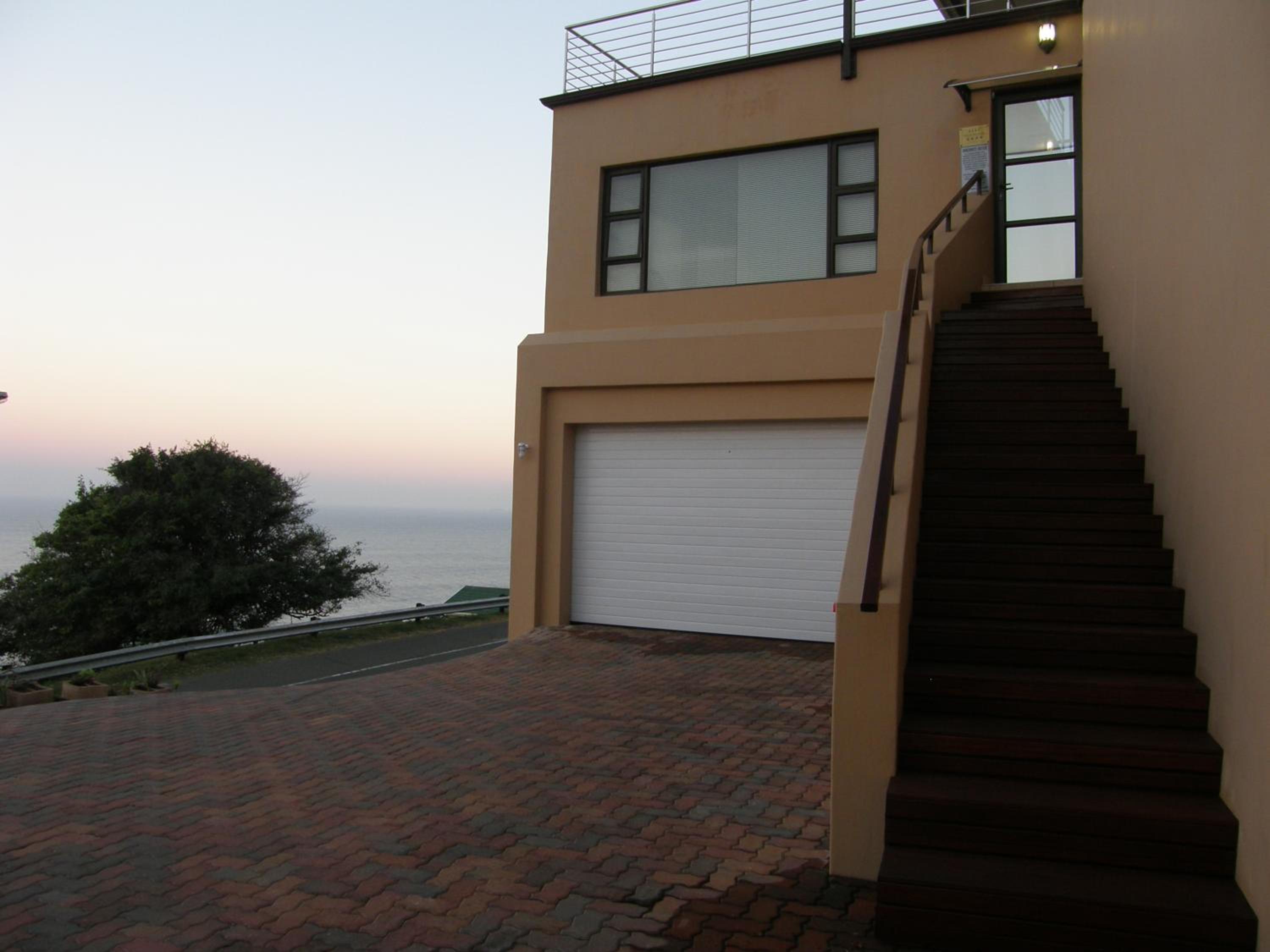 Studio with Ocean View - Photo 9
