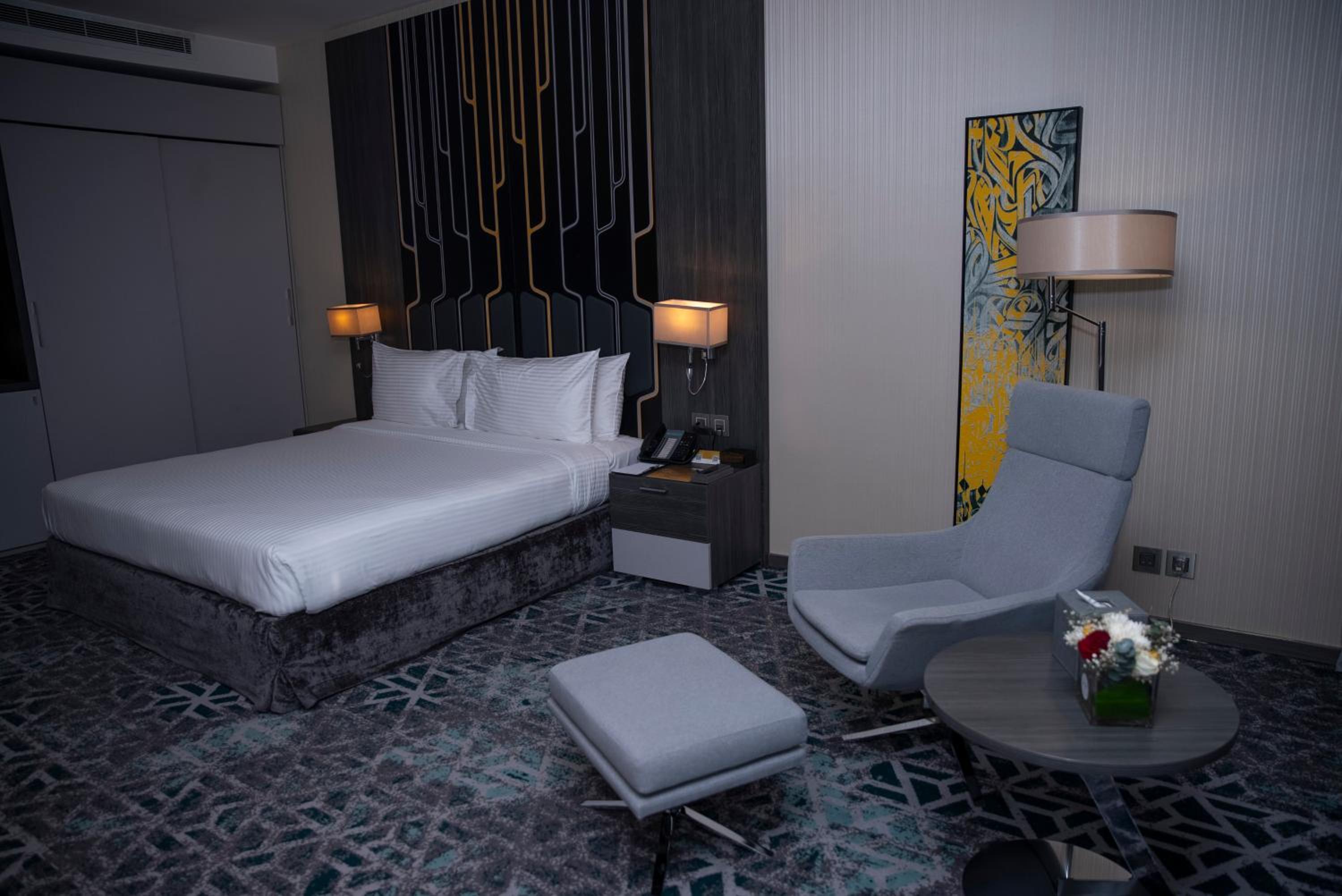 Standard King Room