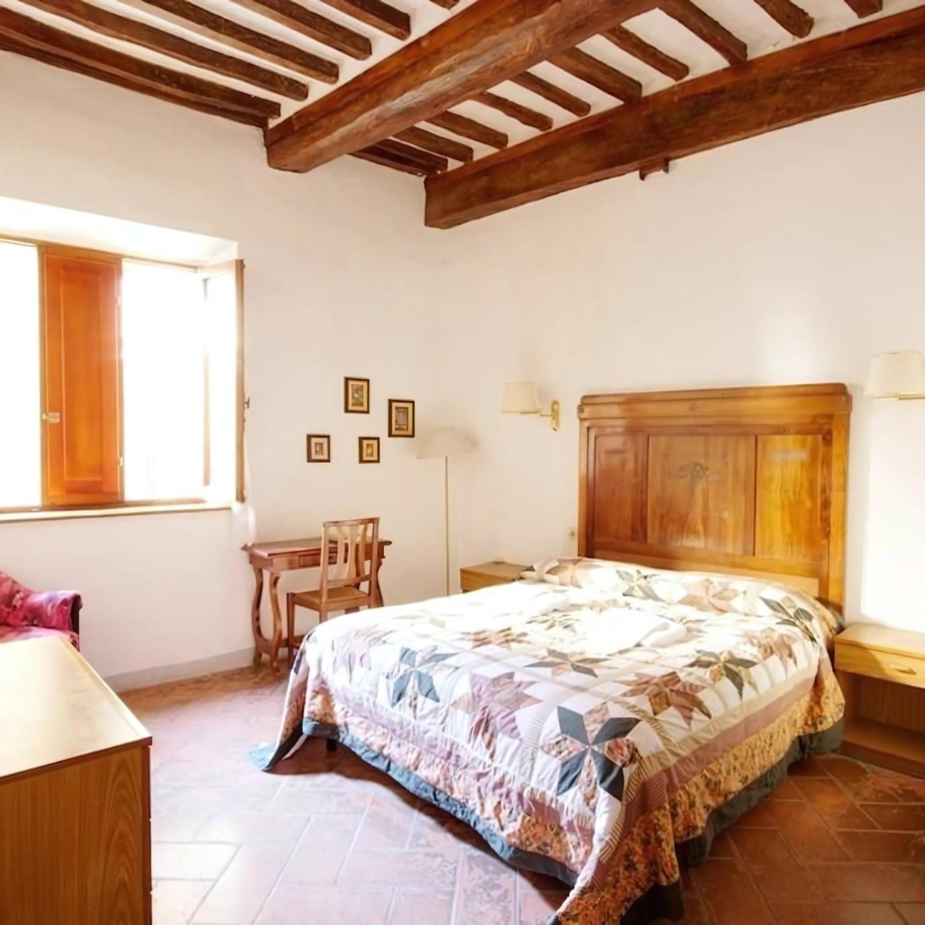 Double Room - Photo 23
